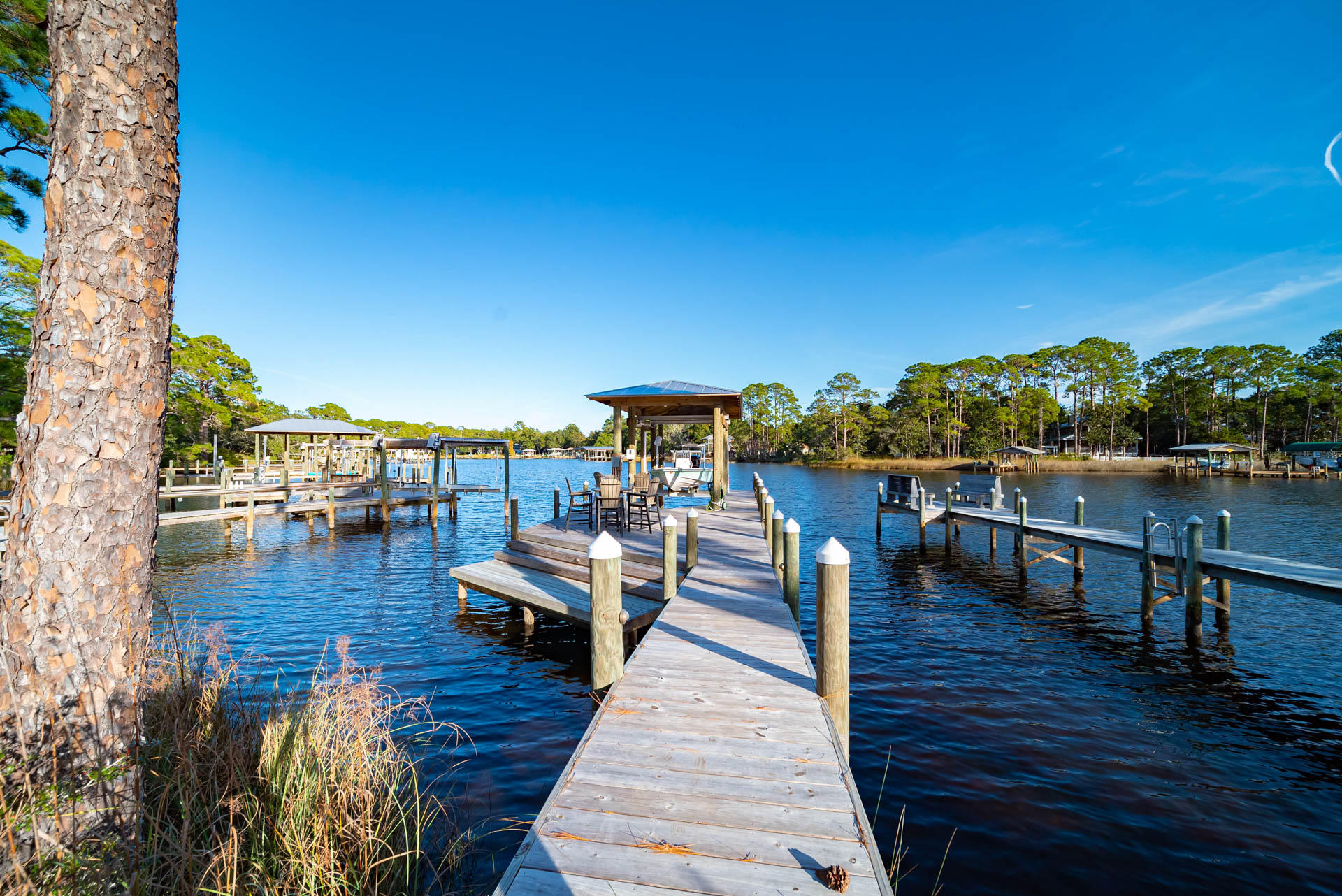 BOTANY BAYOU - Residential