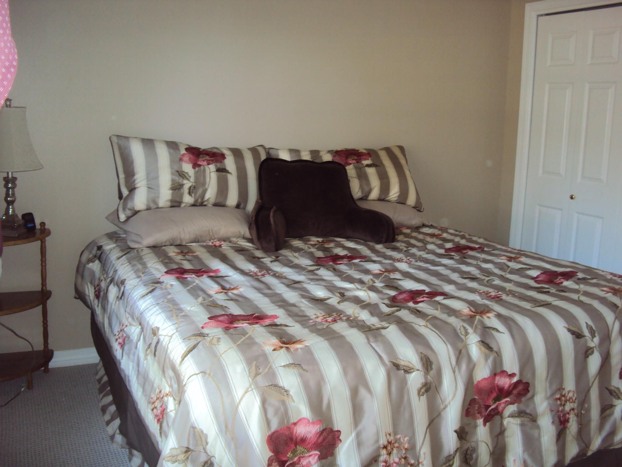 PARKWOOD ESTATES PH 5 - Residential