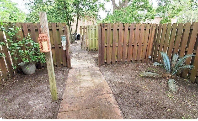 NEW WALTON VILLAGE - Residential Lease