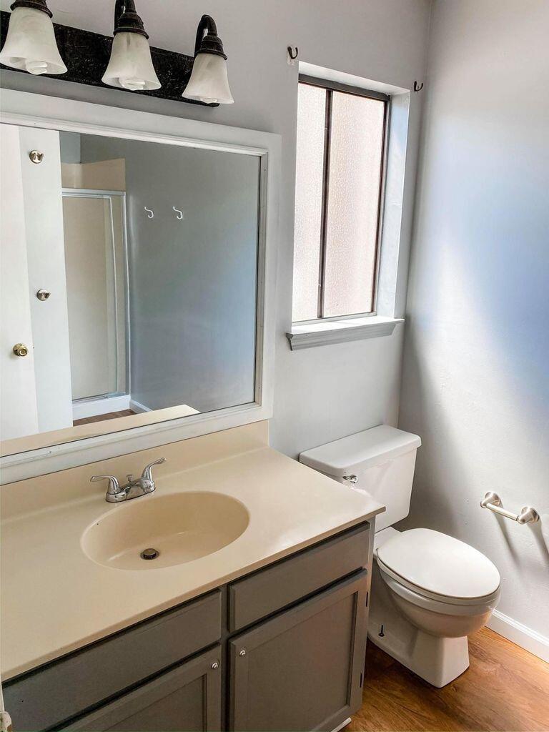 NEW WALTON VILLAGE - Residential Lease