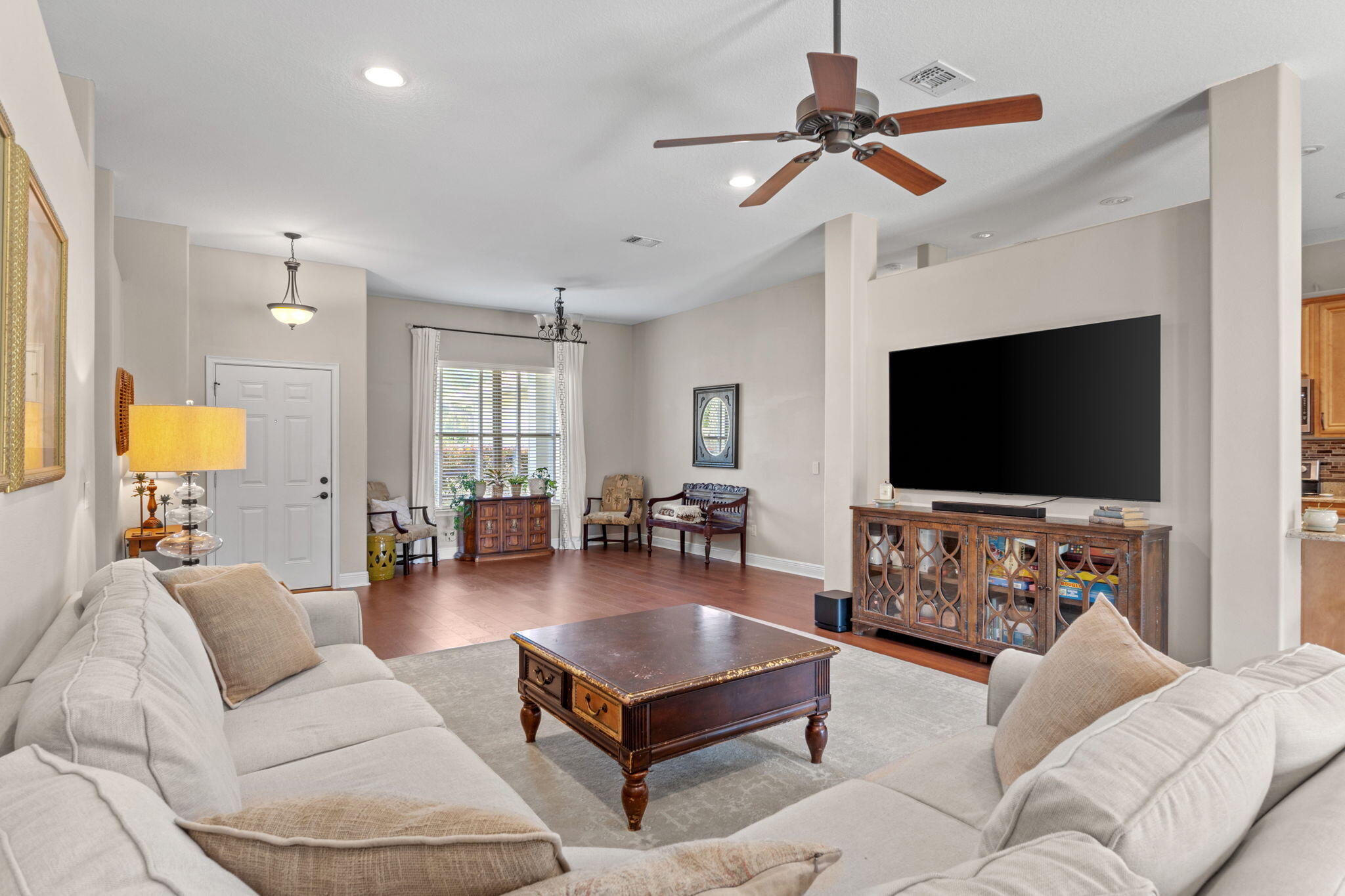 NAVARRE FIRST ADD - Residential