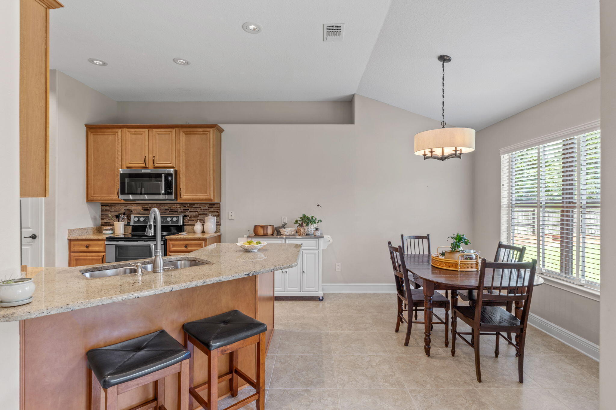 NAVARRE FIRST ADD - Residential