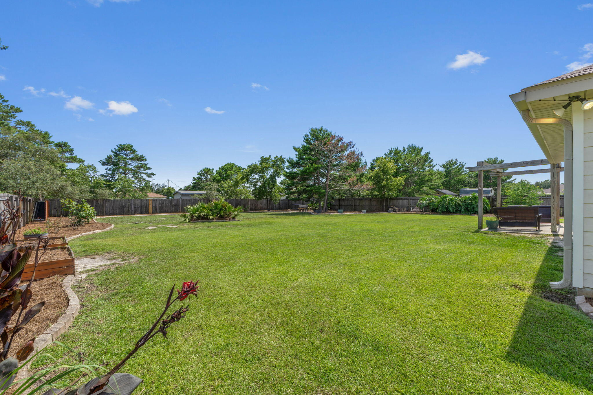 NAVARRE FIRST ADD - Residential