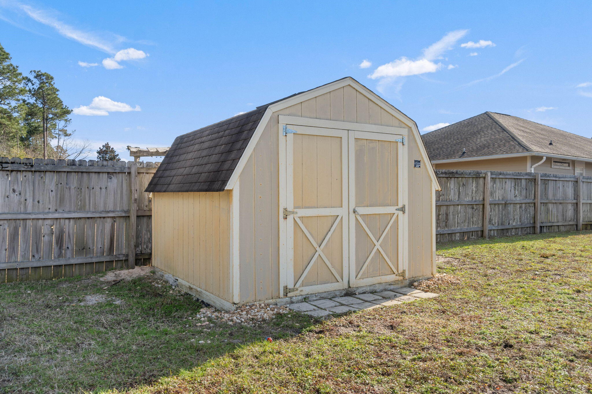 COTTAGES AT EAST RIVER - Residential