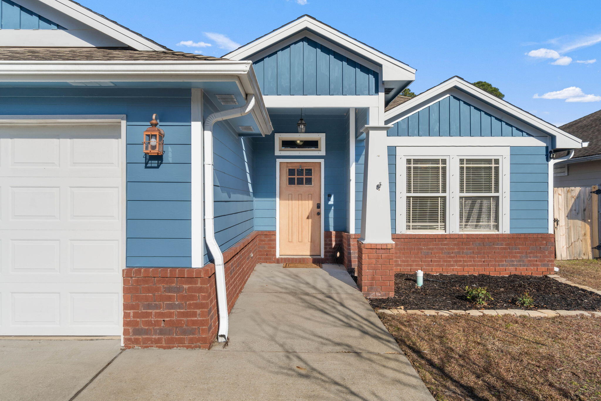COTTAGES AT EAST RIVER - Residential