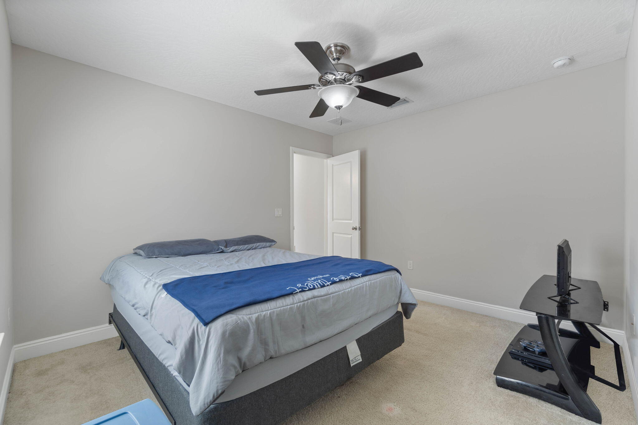 COTTAGES AT EAST RIVER - Residential