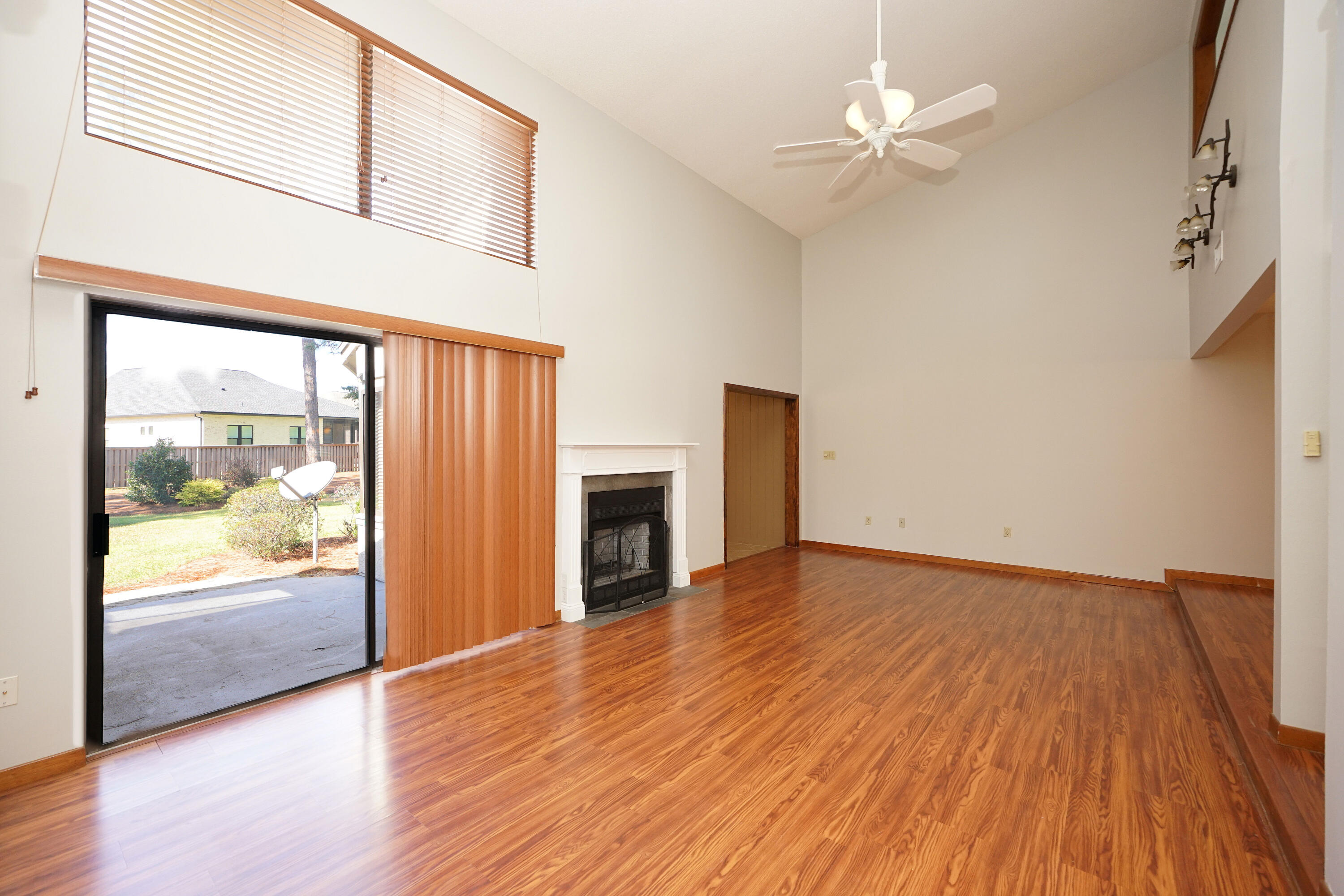 GLENEAGLES GREEN BLUEWATER BAY 2 - Residential