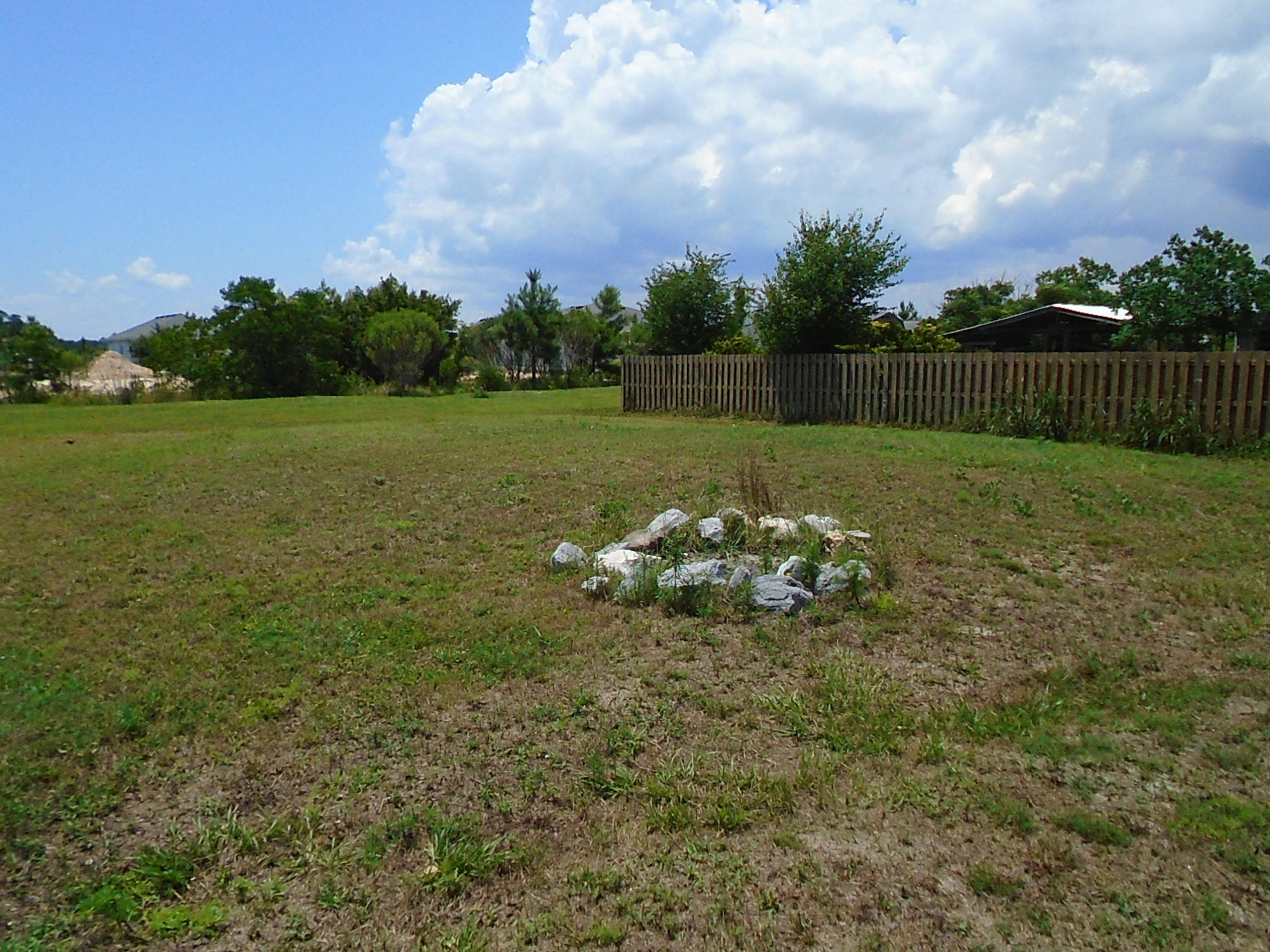 BRANDON OAKS - Residential