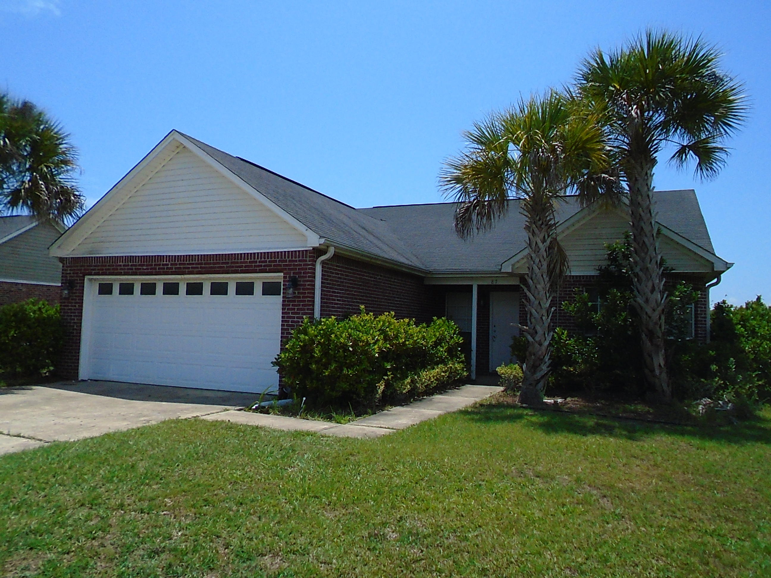 BRANDON OAKS - Residential