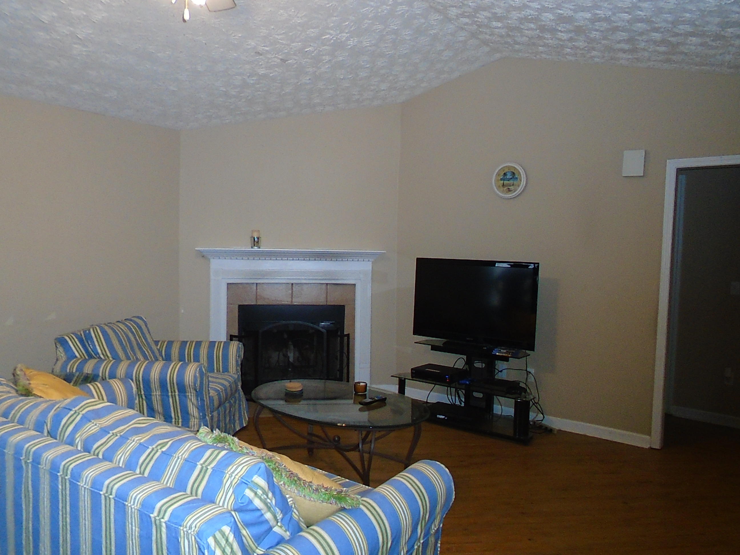 BRANDON OAKS - Residential