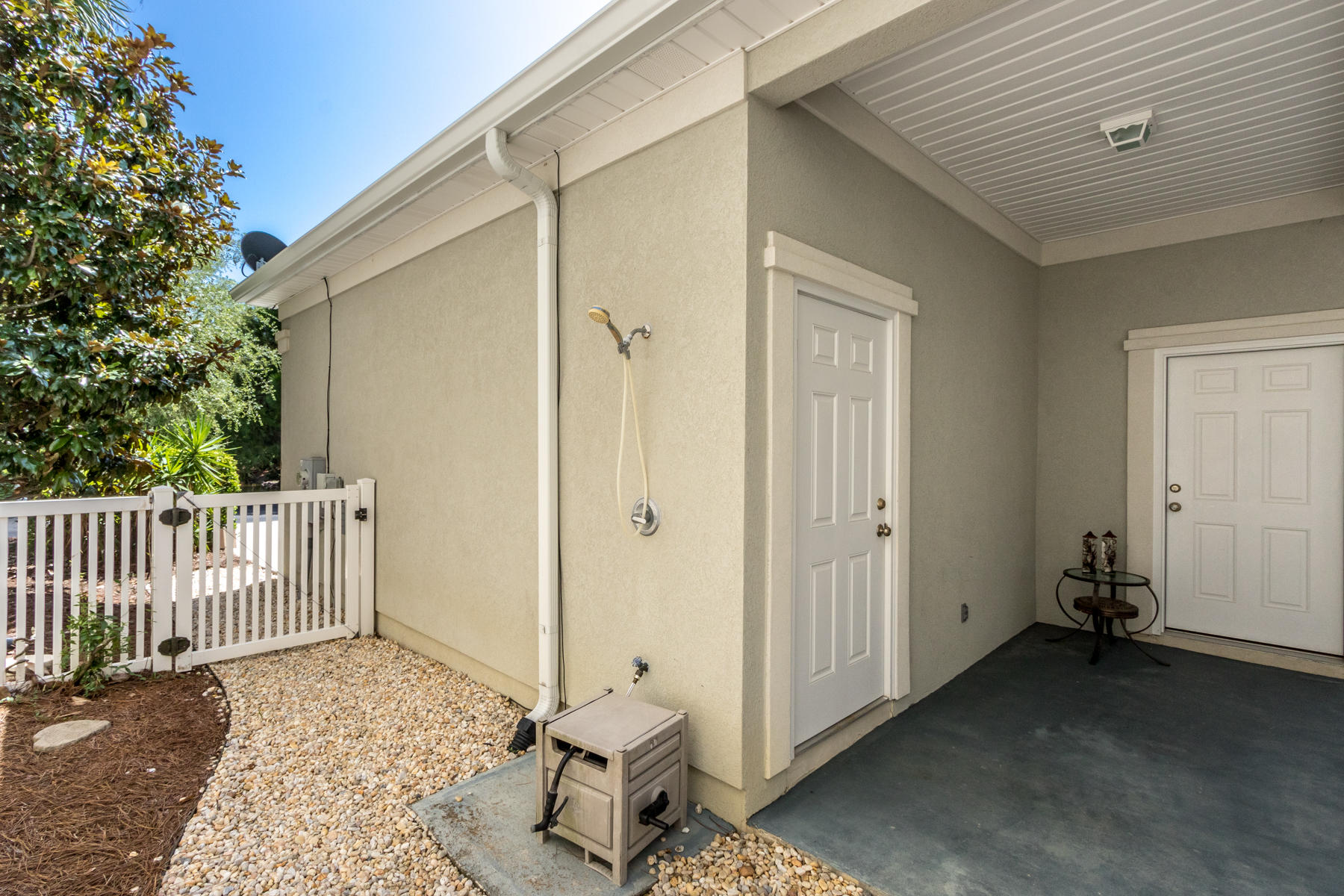 FAIRWAY VILLAS - Residential