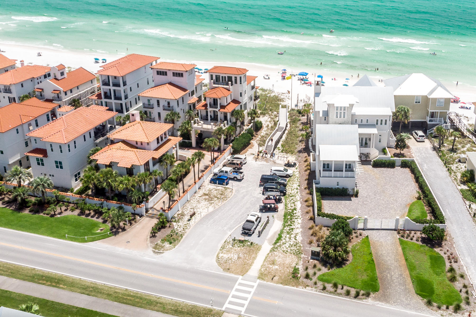 FAIRWAY VILLAS - Residential