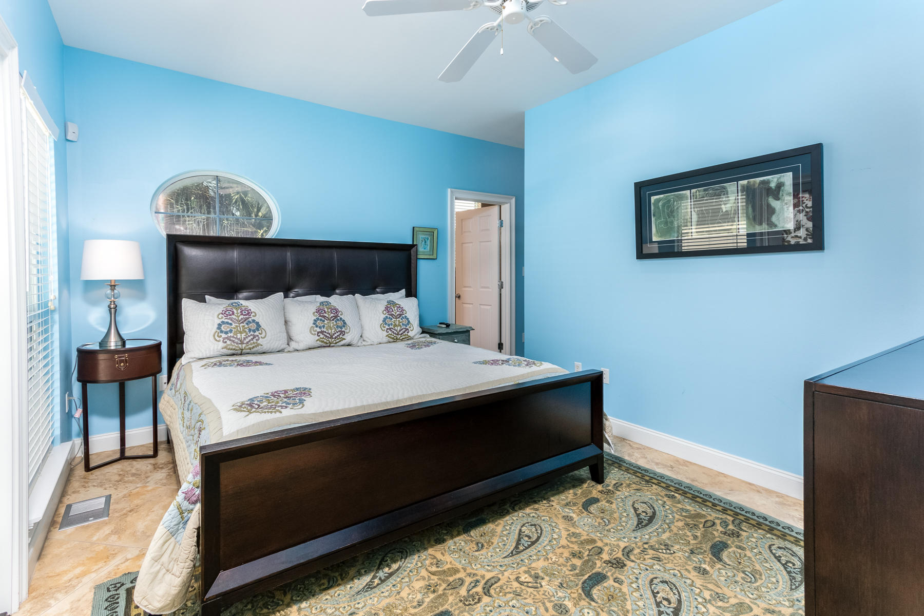 FAIRWAY VILLAS - Residential