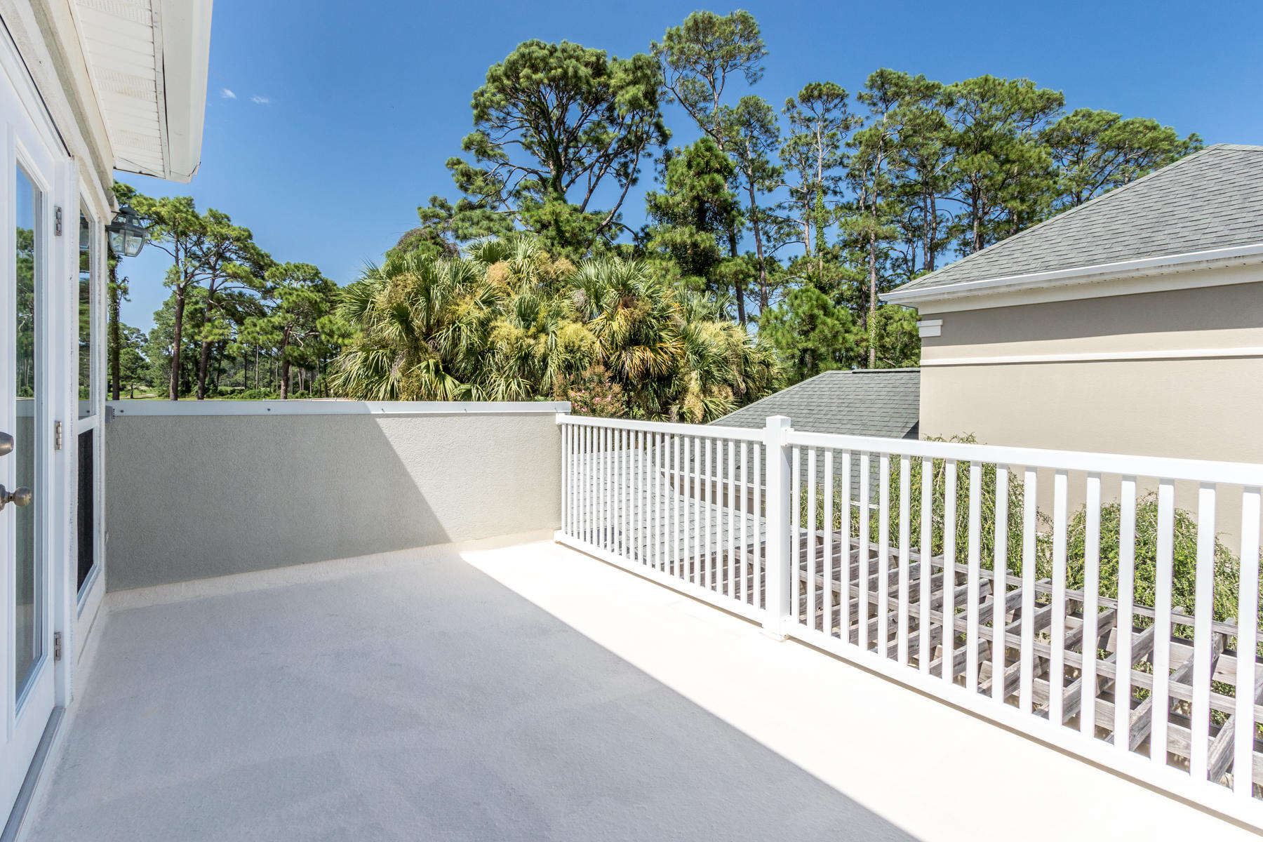 FAIRWAY VILLAS - Residential