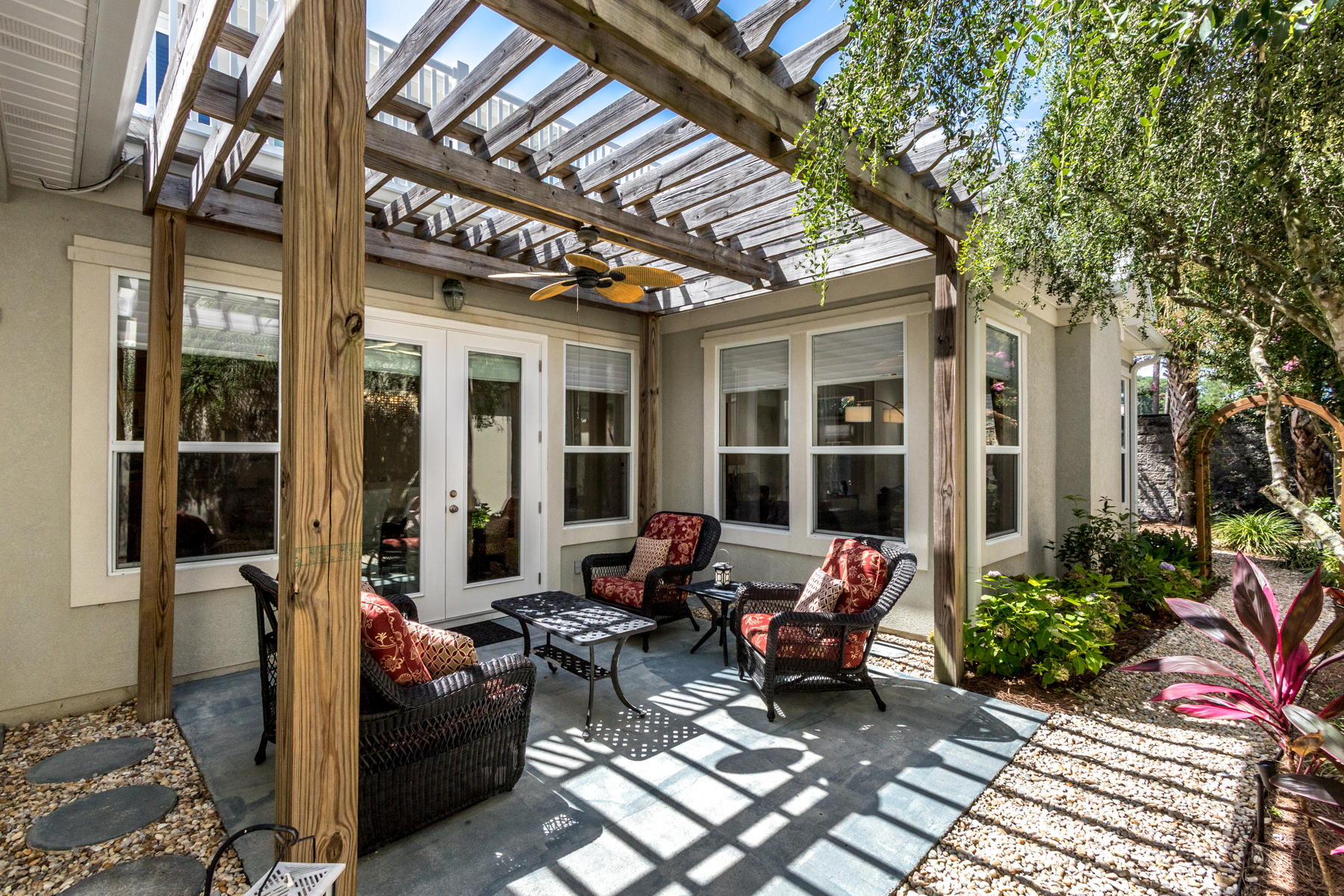 FAIRWAY VILLAS - Residential