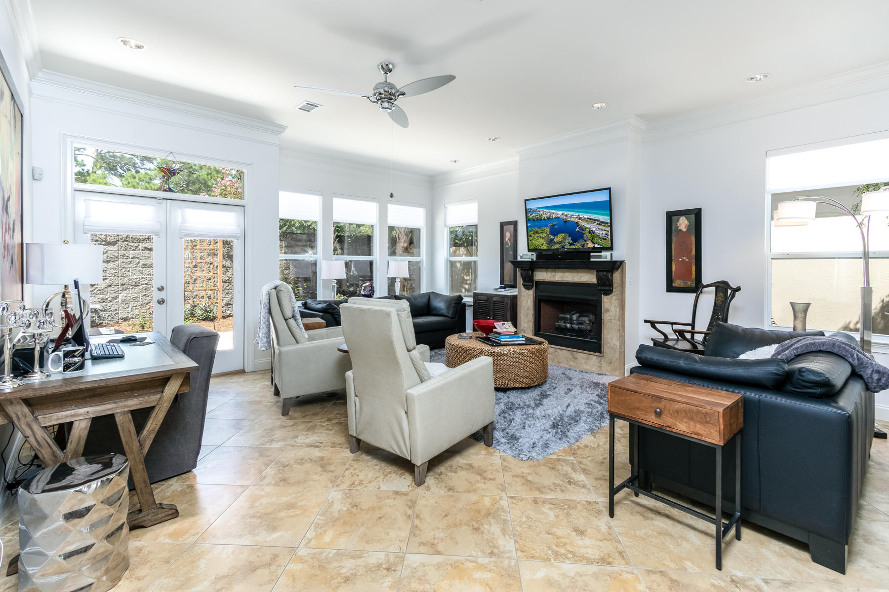 FAIRWAY VILLAS - Residential