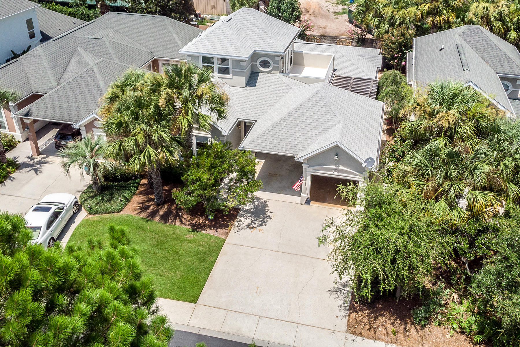 FAIRWAY VILLAS - Residential