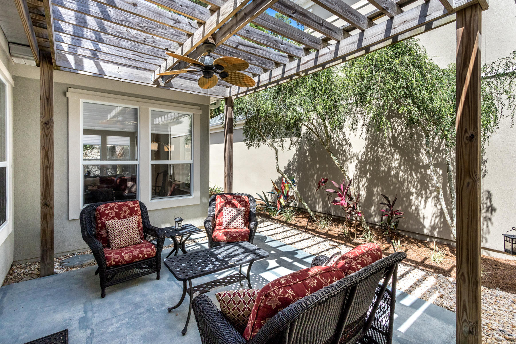 FAIRWAY VILLAS - Residential