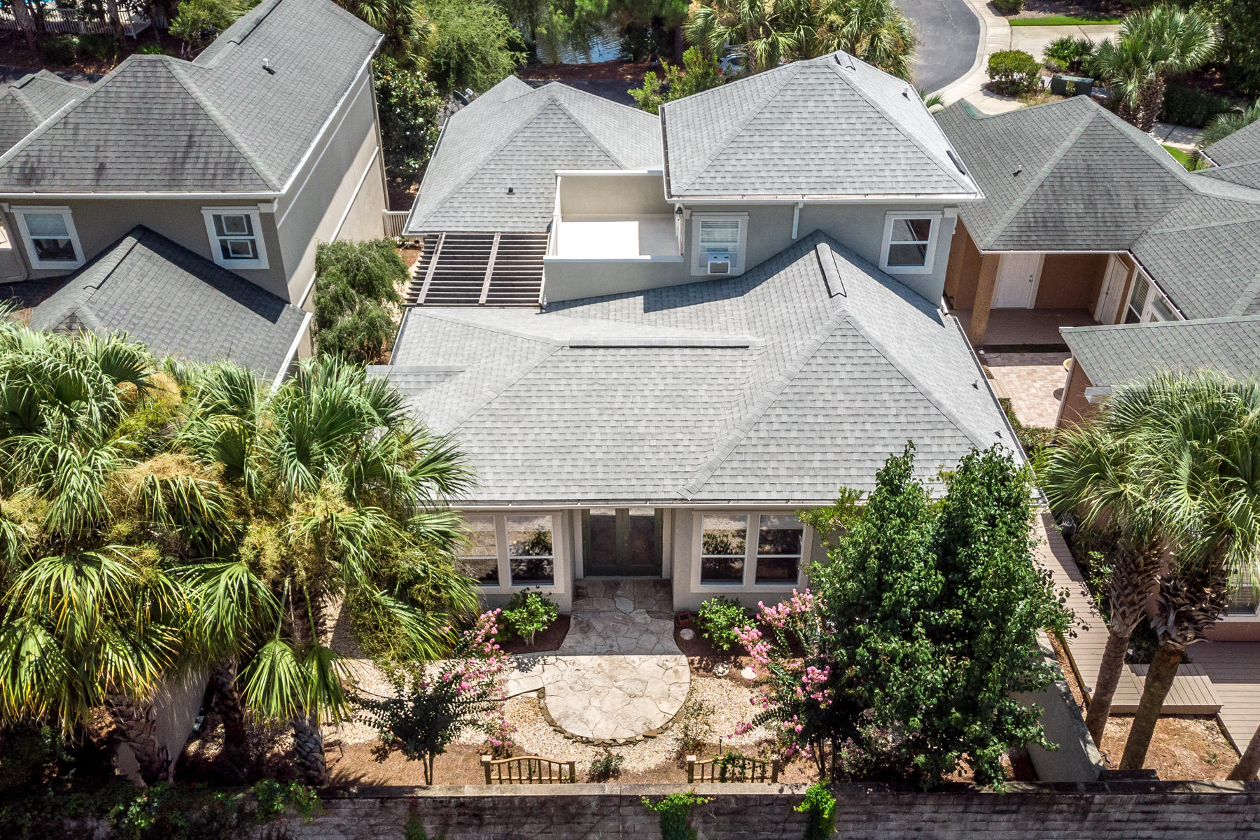 FAIRWAY VILLAS - Residential