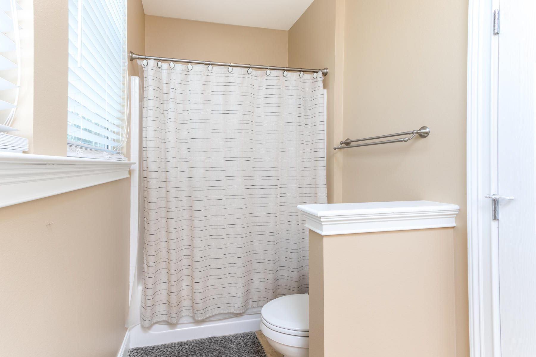 FAIRWAY VILLAS - Residential