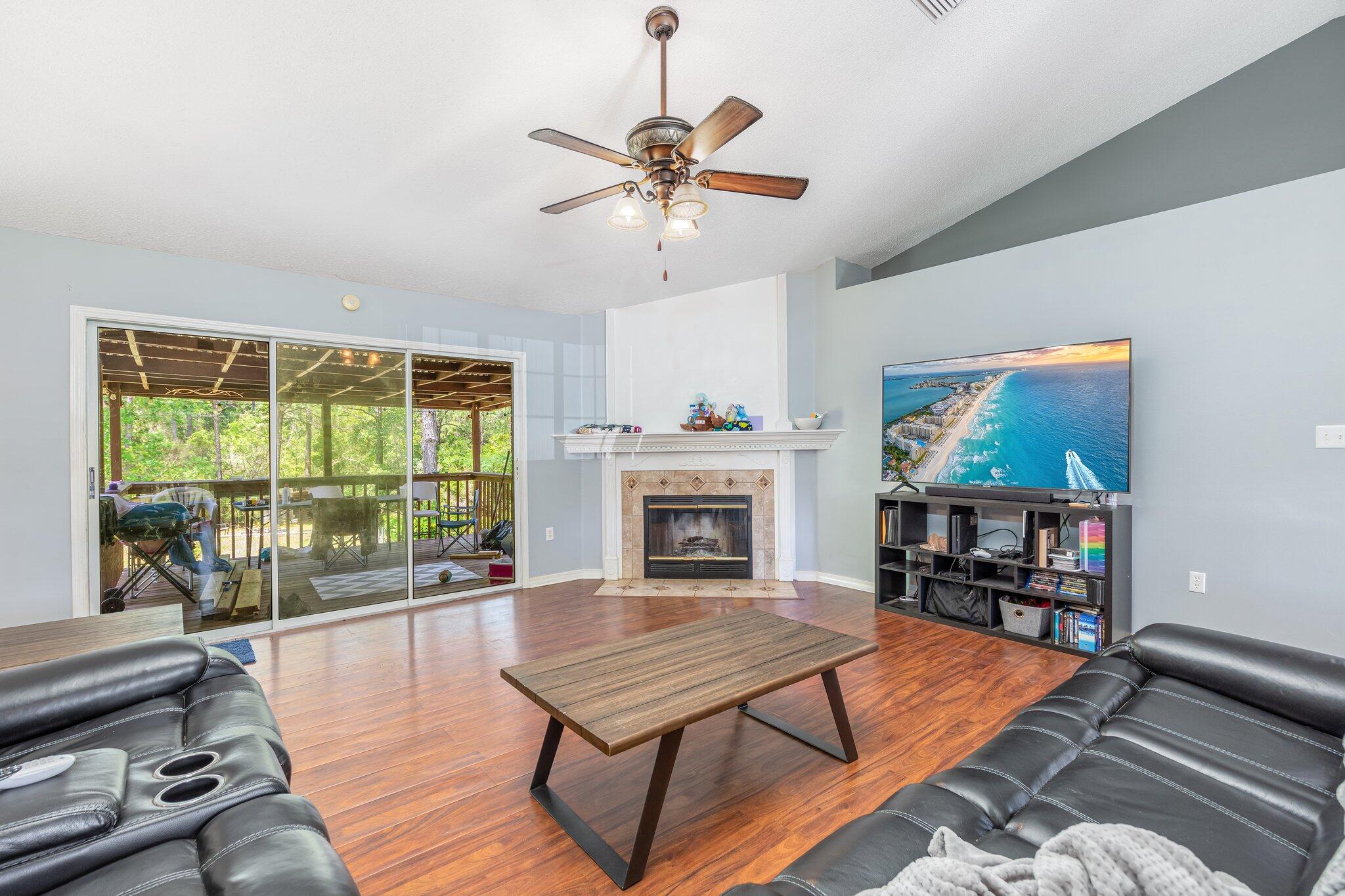 CORONADO VILLAGE PH IV LOT 29 - Residential