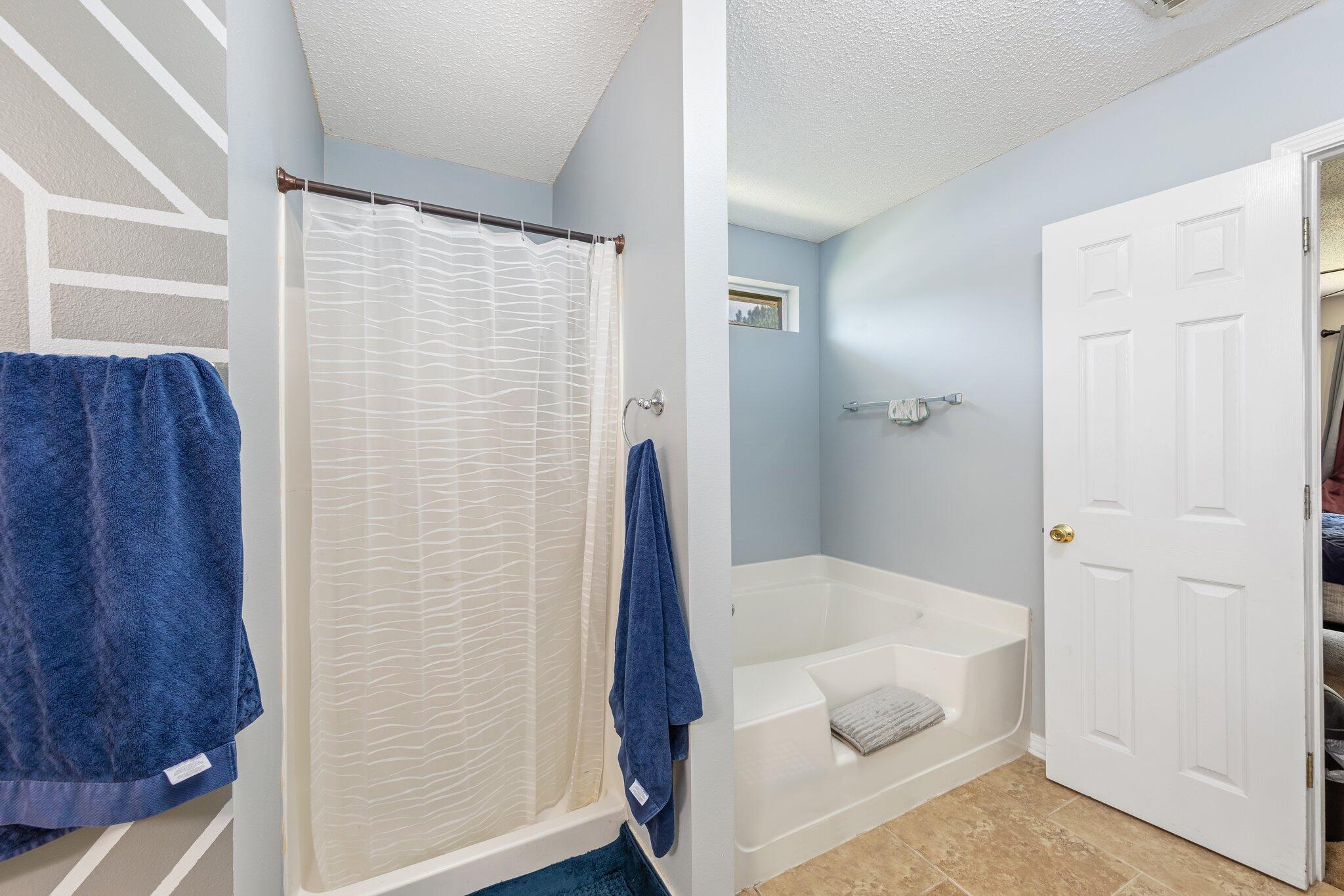 CORONADO VILLAGE PH IV LOT 29 - Residential