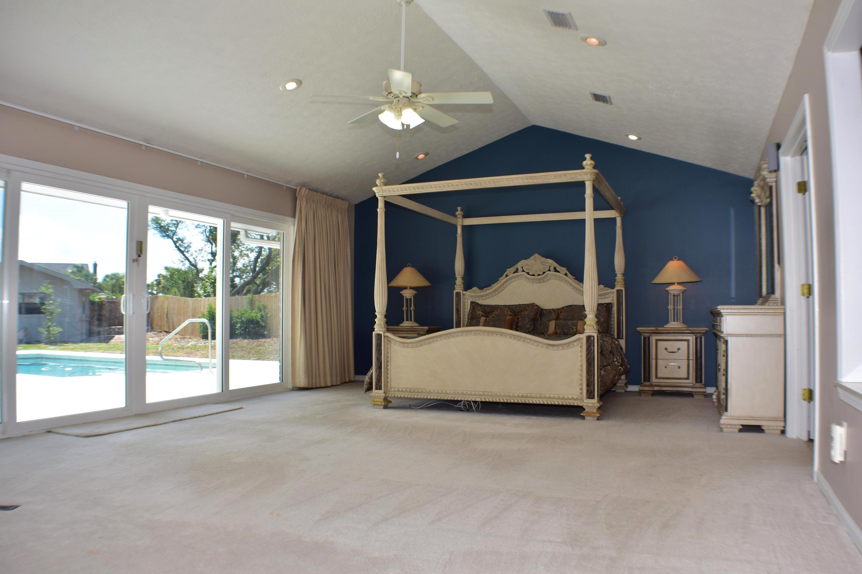 POINT ROYAL HOMES UNIT 2 - Residential