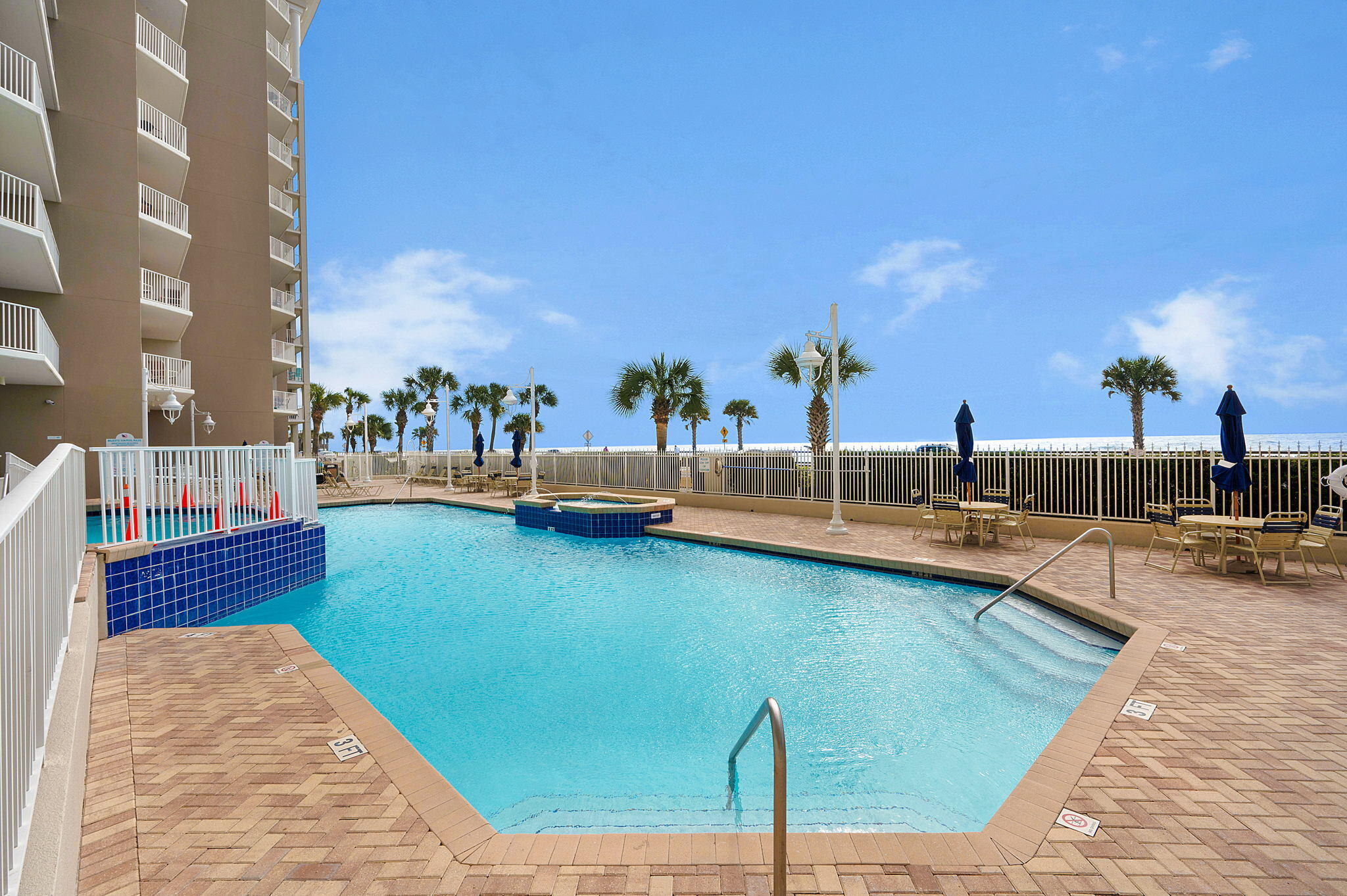 MAJESTIC SUN - Residential