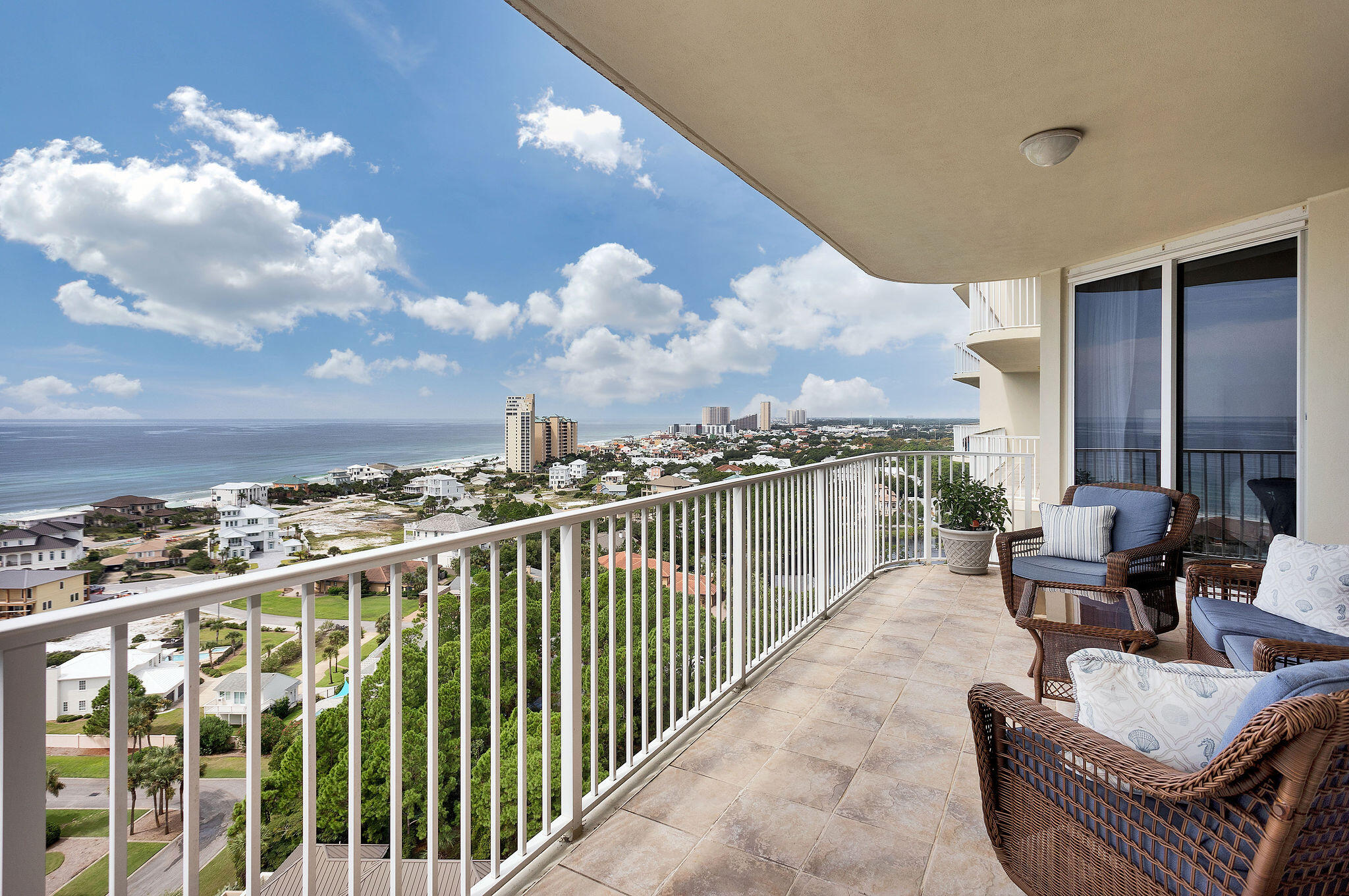 ONE BEACH CLUB DRIVE - Residential