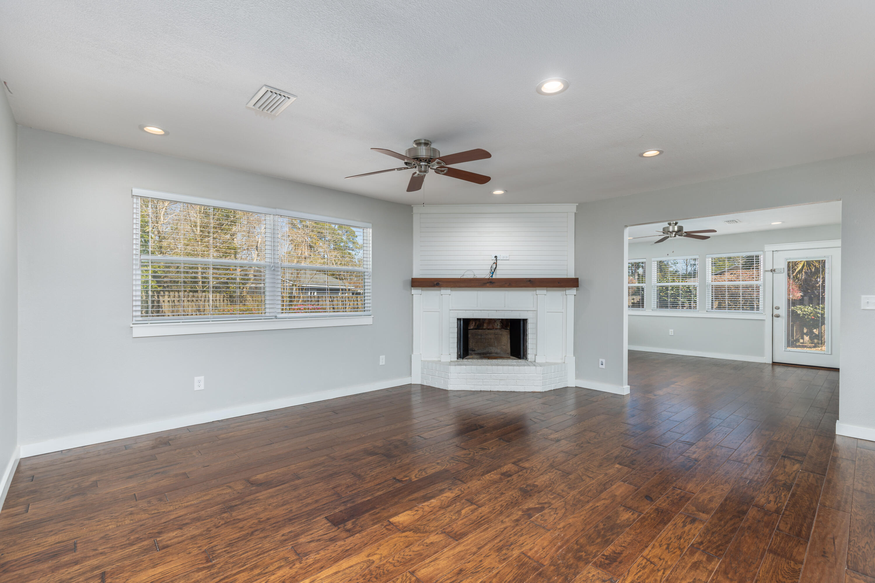 PALM ESTATES UNIT 2 - Residential