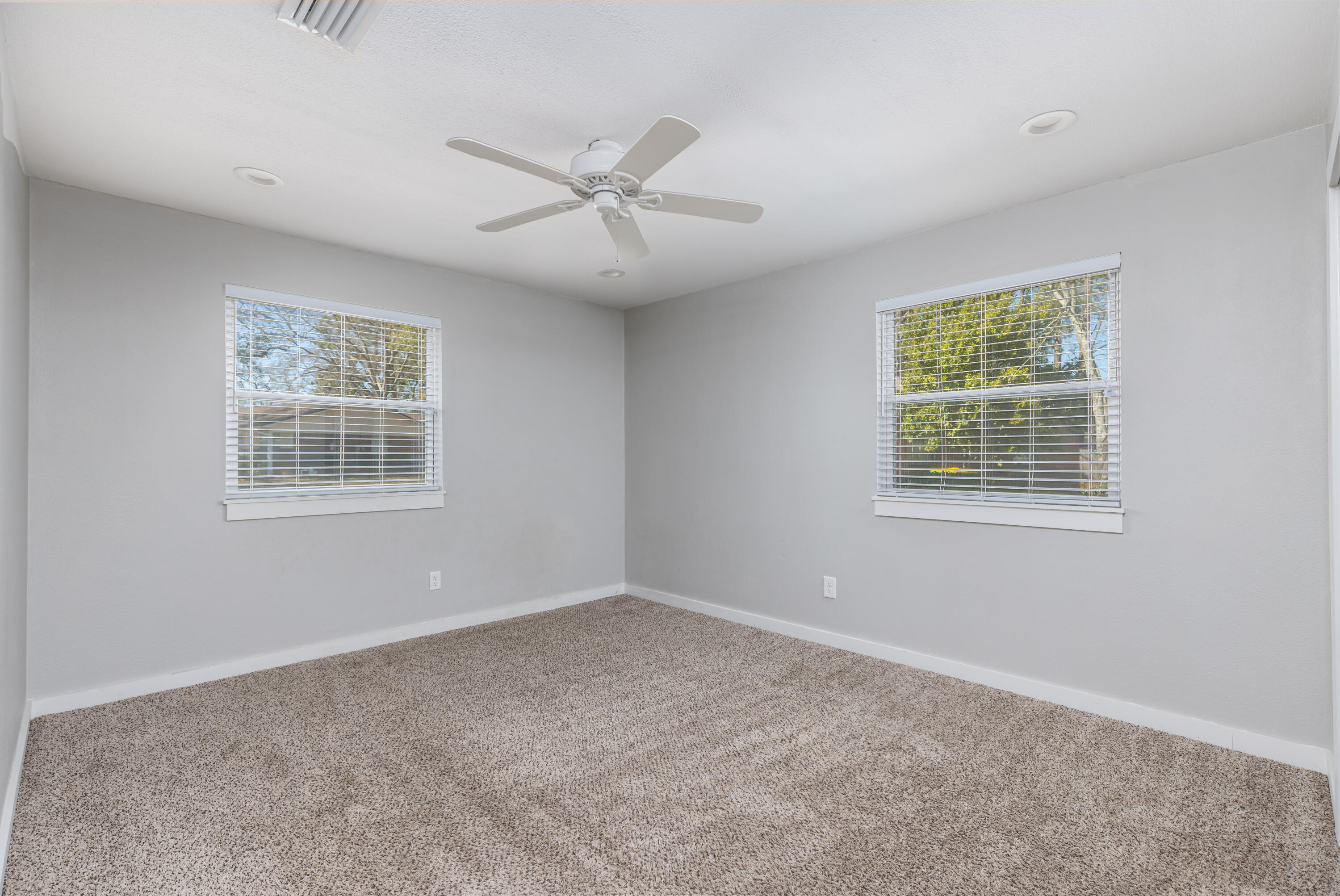 PALM ESTATES UNIT 2 - Residential