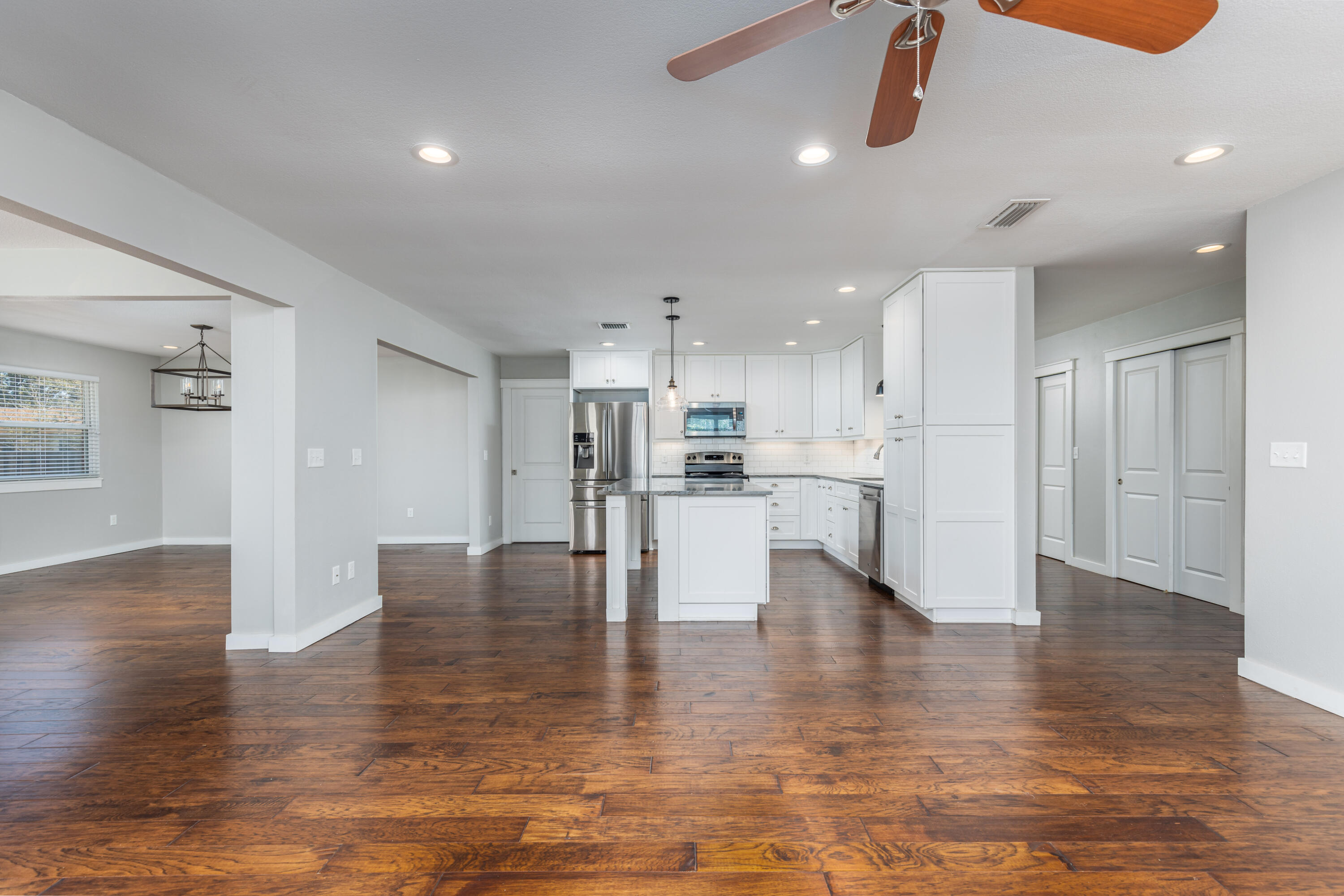 PALM ESTATES UNIT 2 - Residential