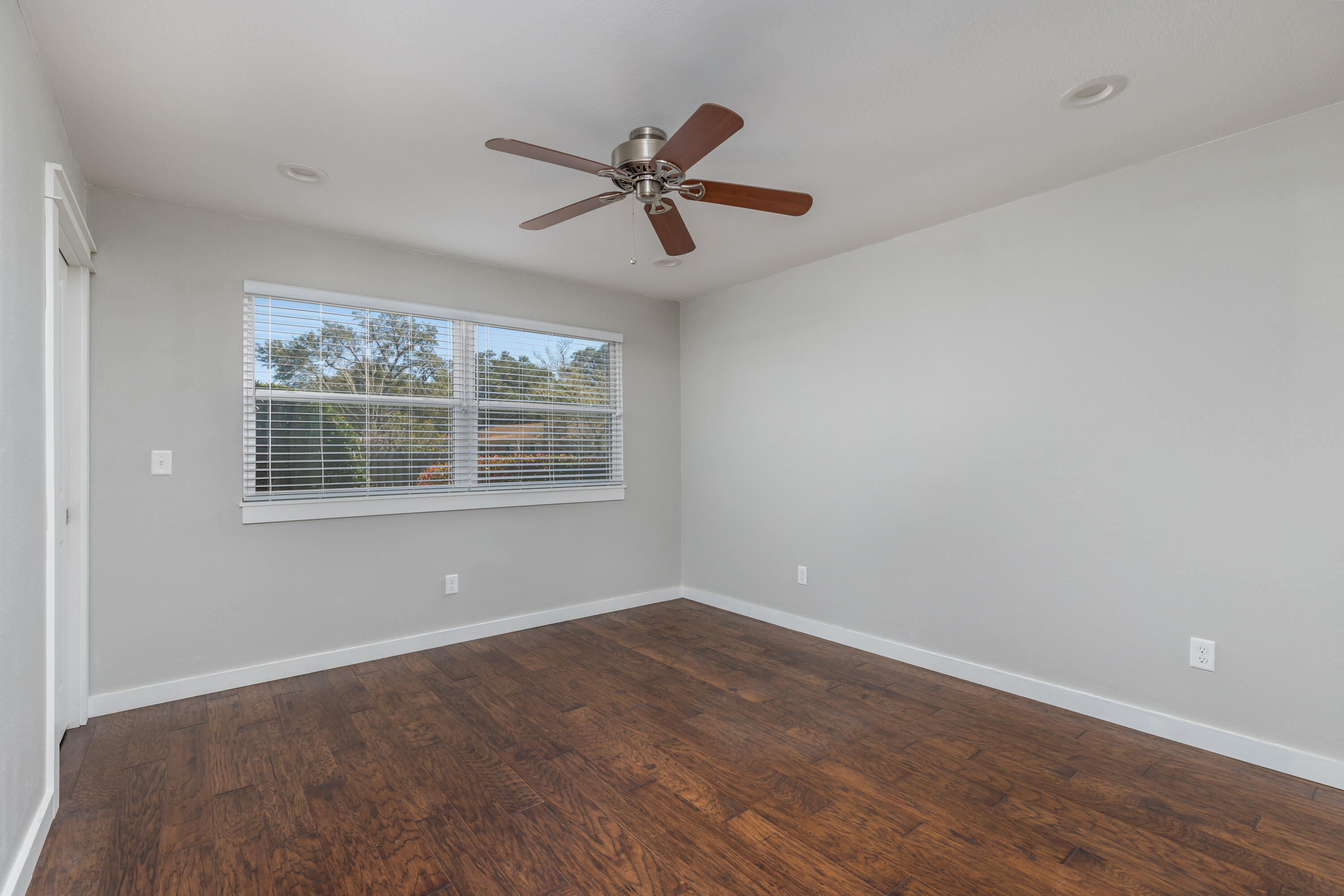 PALM ESTATES UNIT 2 - Residential