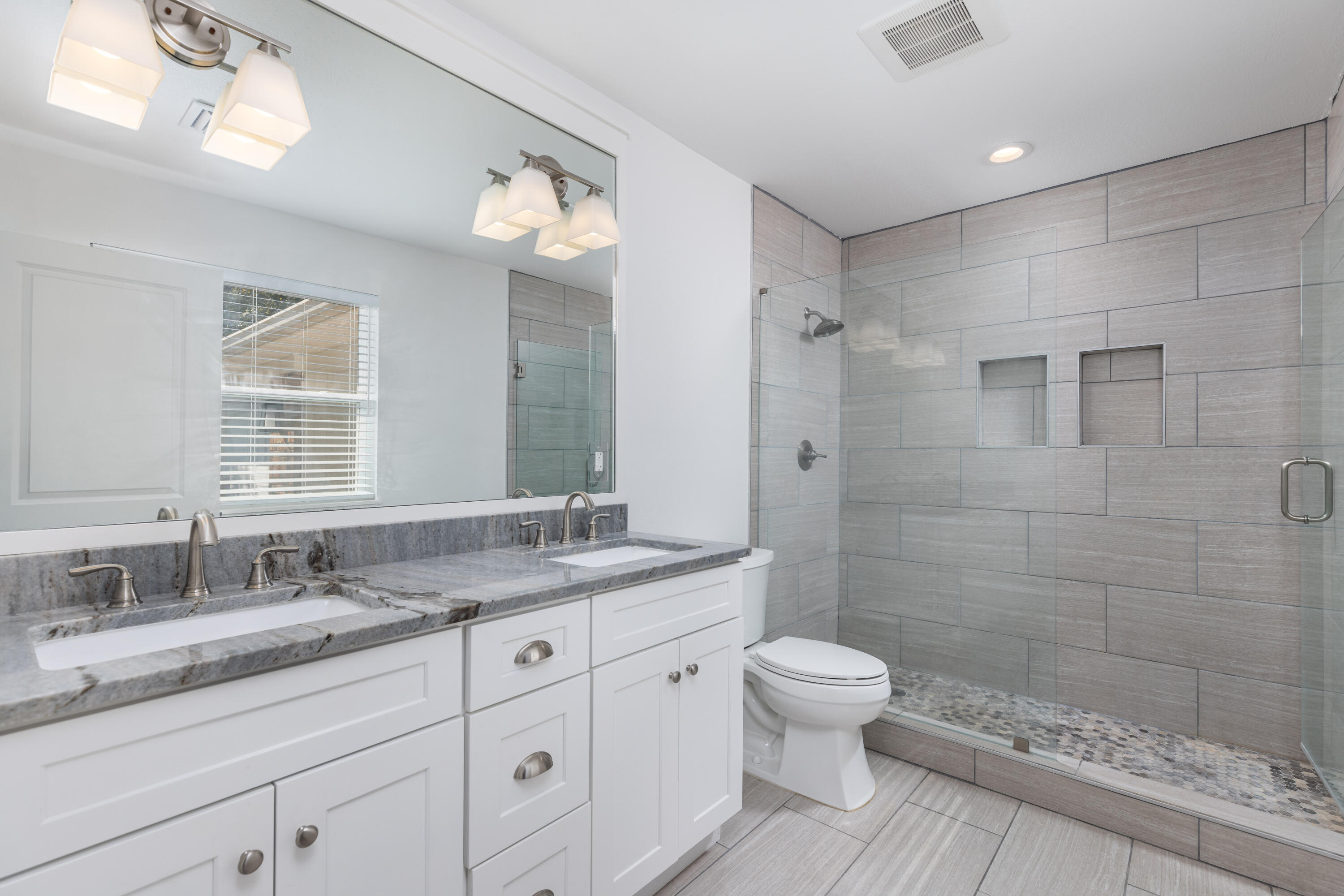 PALM ESTATES UNIT 2 - Residential