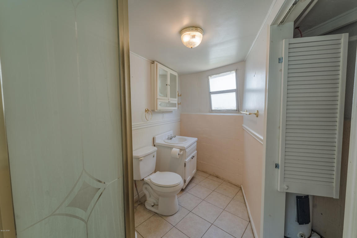 LAGUNA BEACH ESTATES 9TH ADDN - Residential