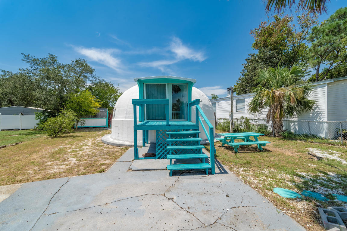 LAGUNA BEACH ESTATES 9TH ADDN - Residential