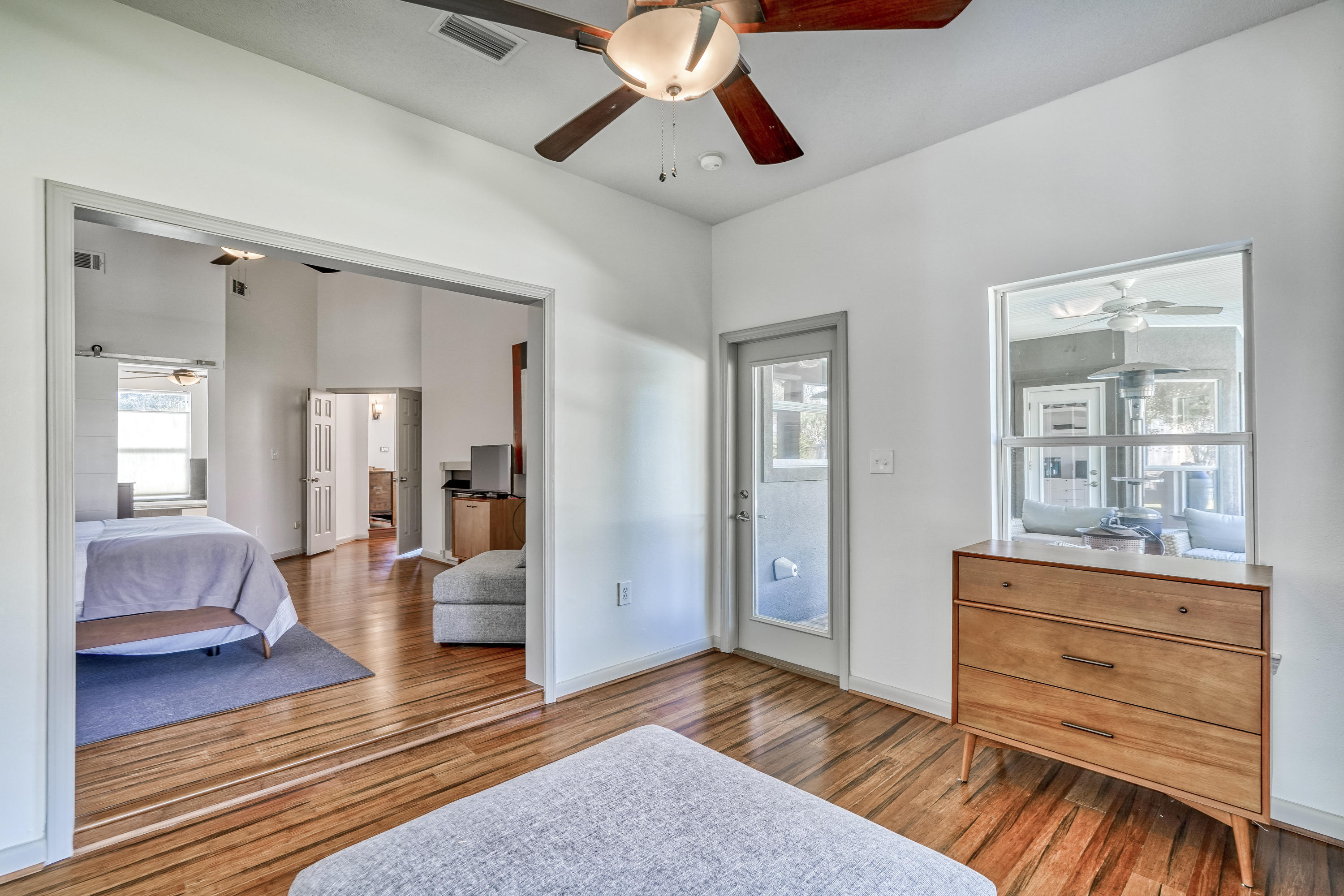 RIVIERA BEACH - Residential