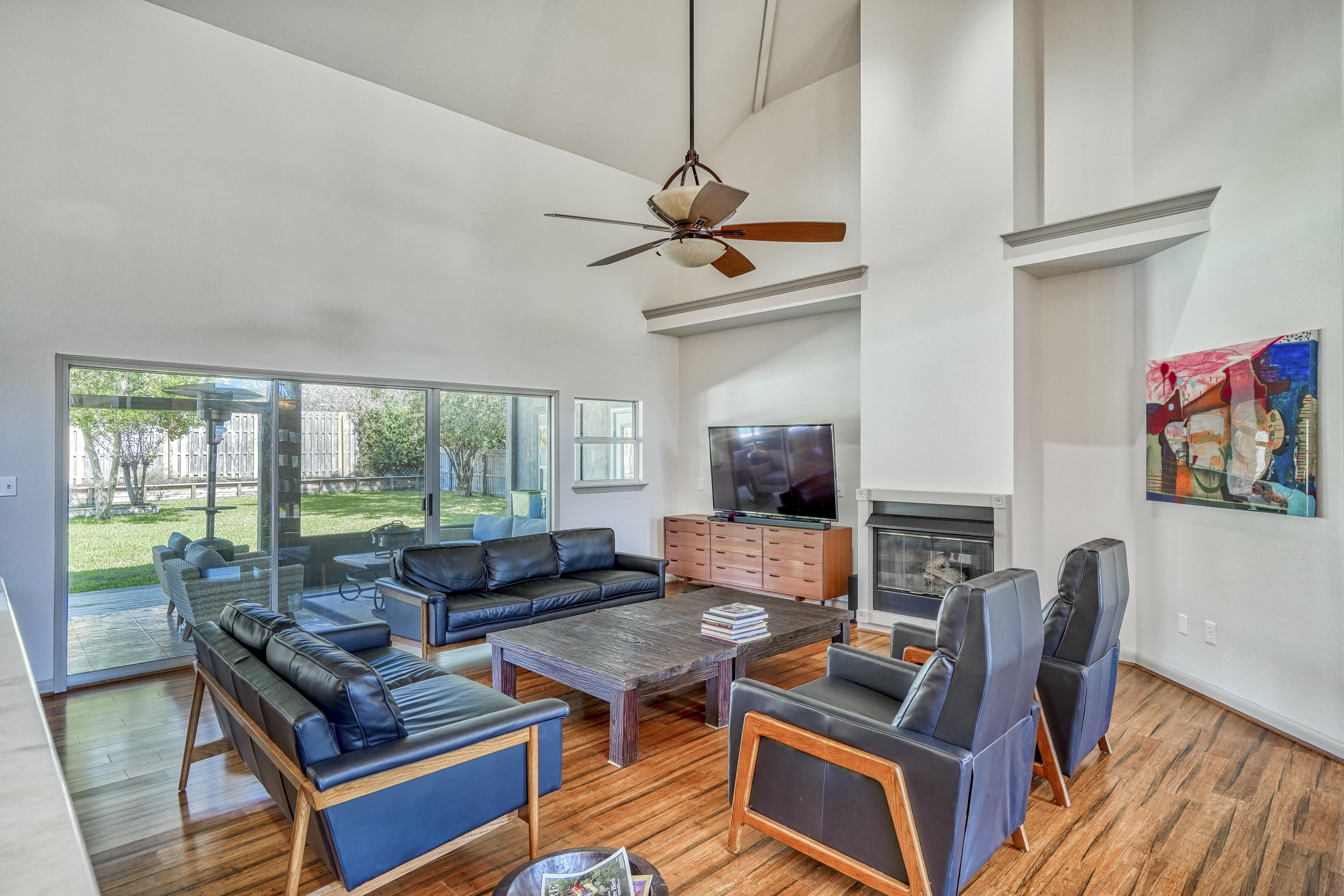 RIVIERA BEACH - Residential