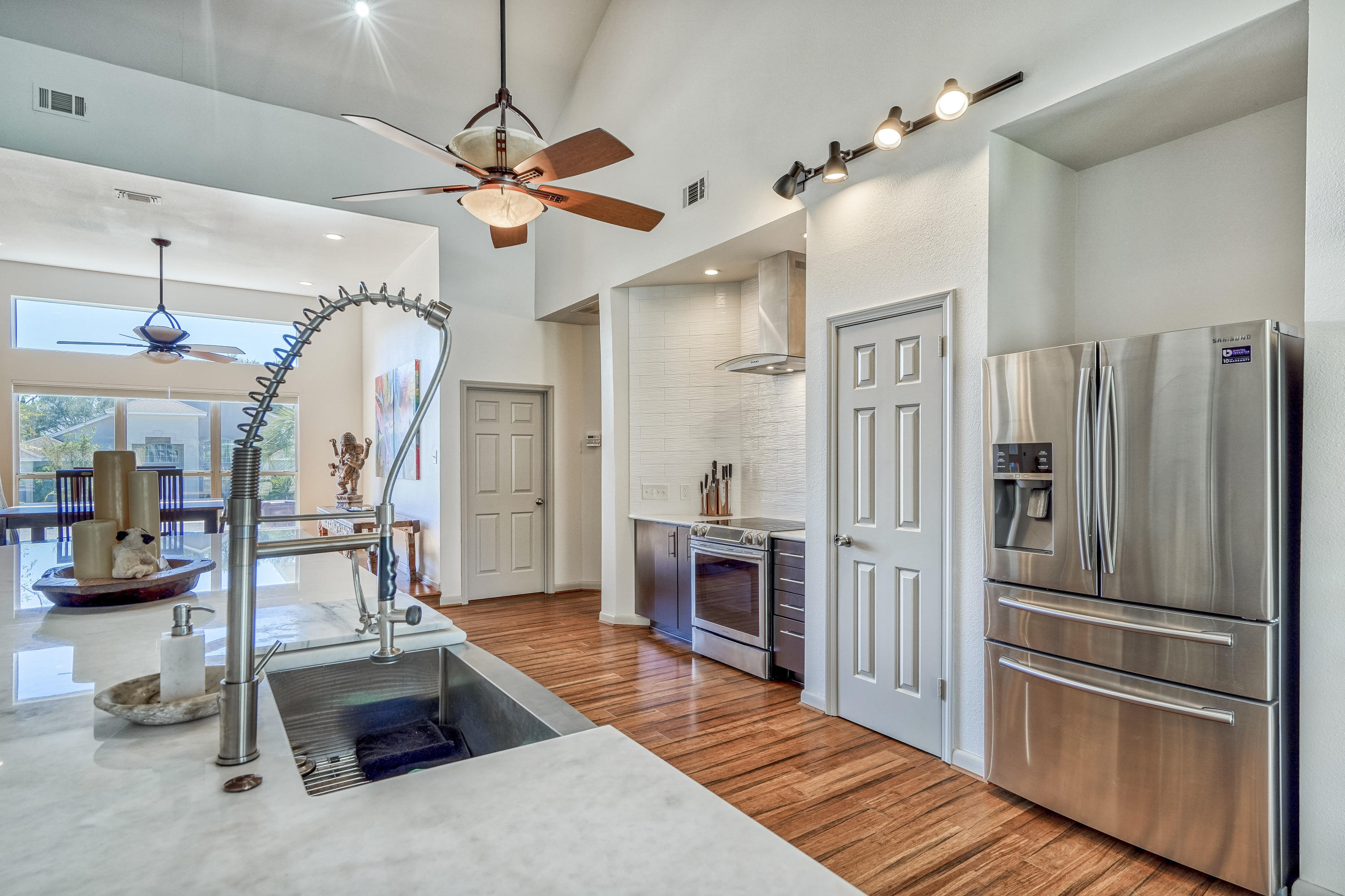 RIVIERA BEACH - Residential