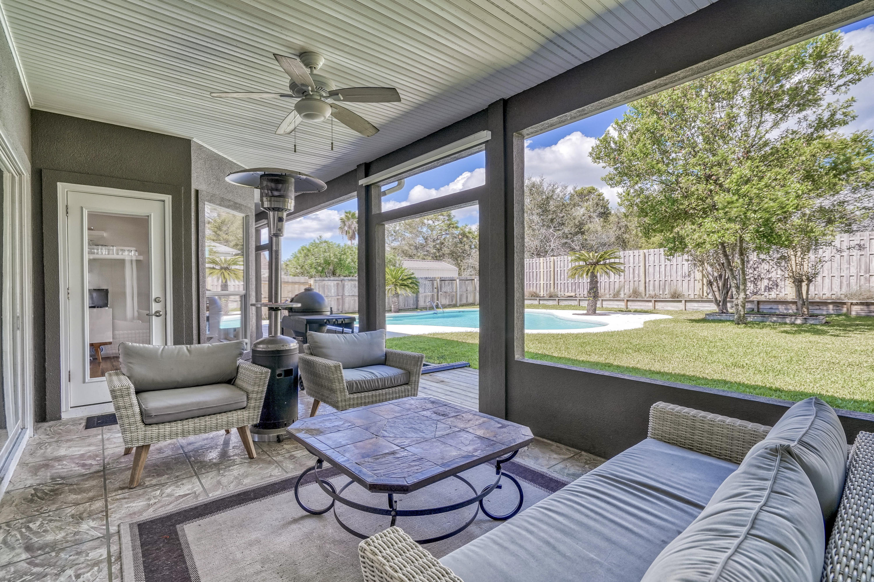 RIVIERA BEACH - Residential