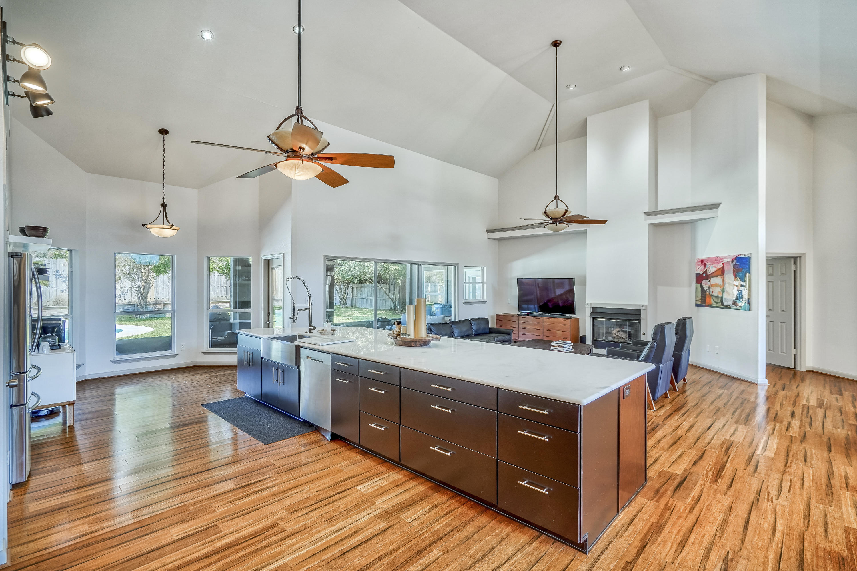 RIVIERA BEACH - Residential