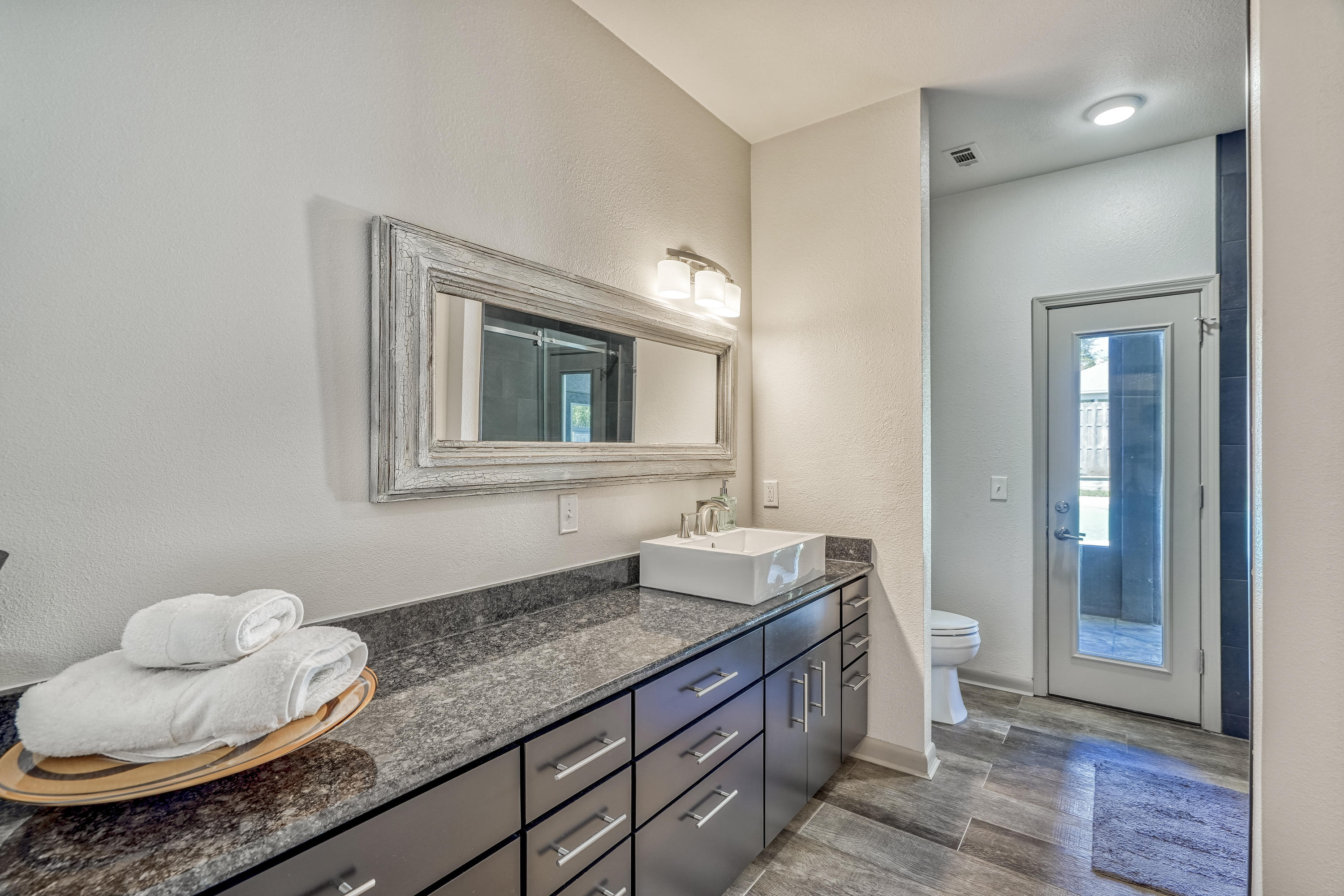 RIVIERA BEACH - Residential