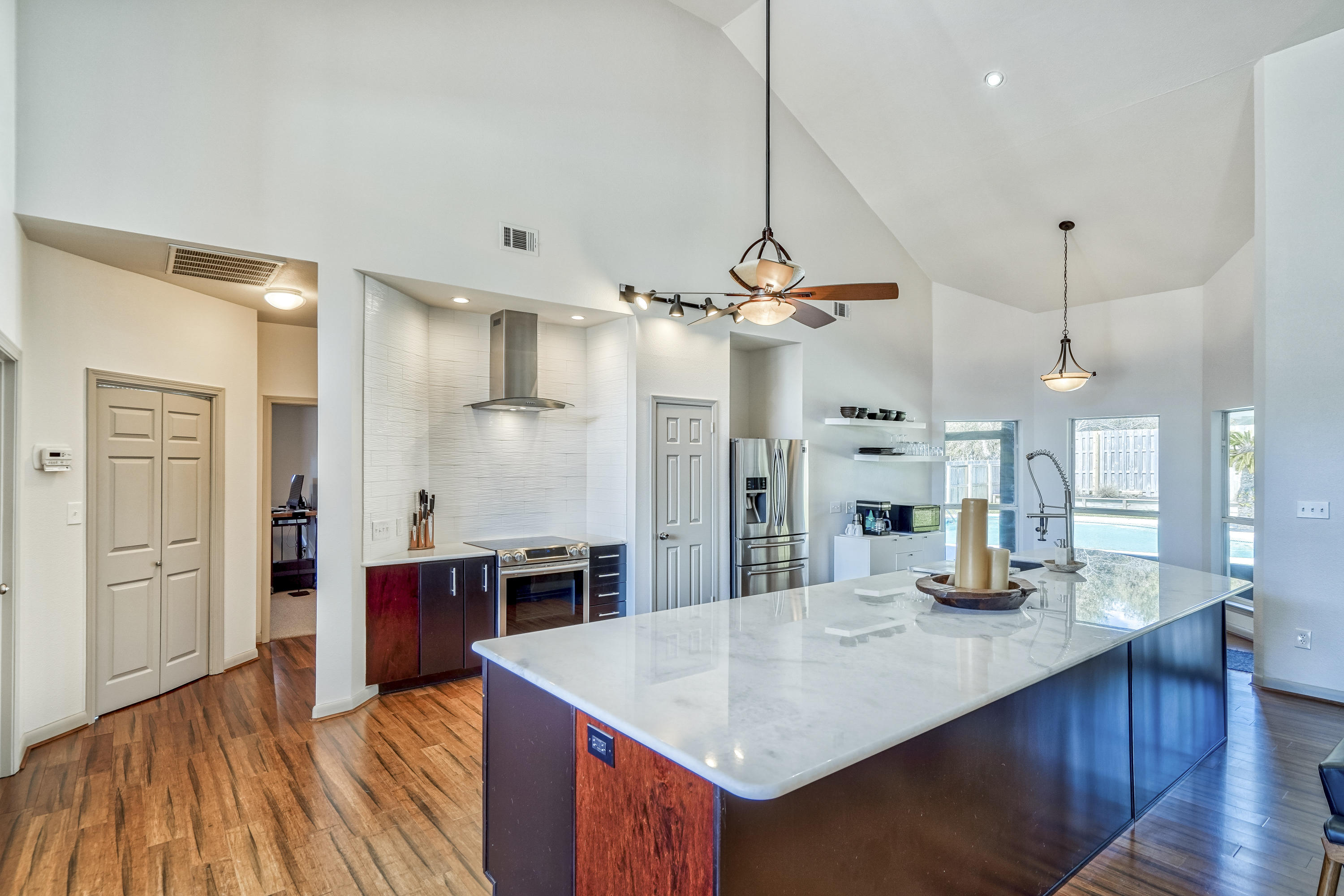 RIVIERA BEACH - Residential