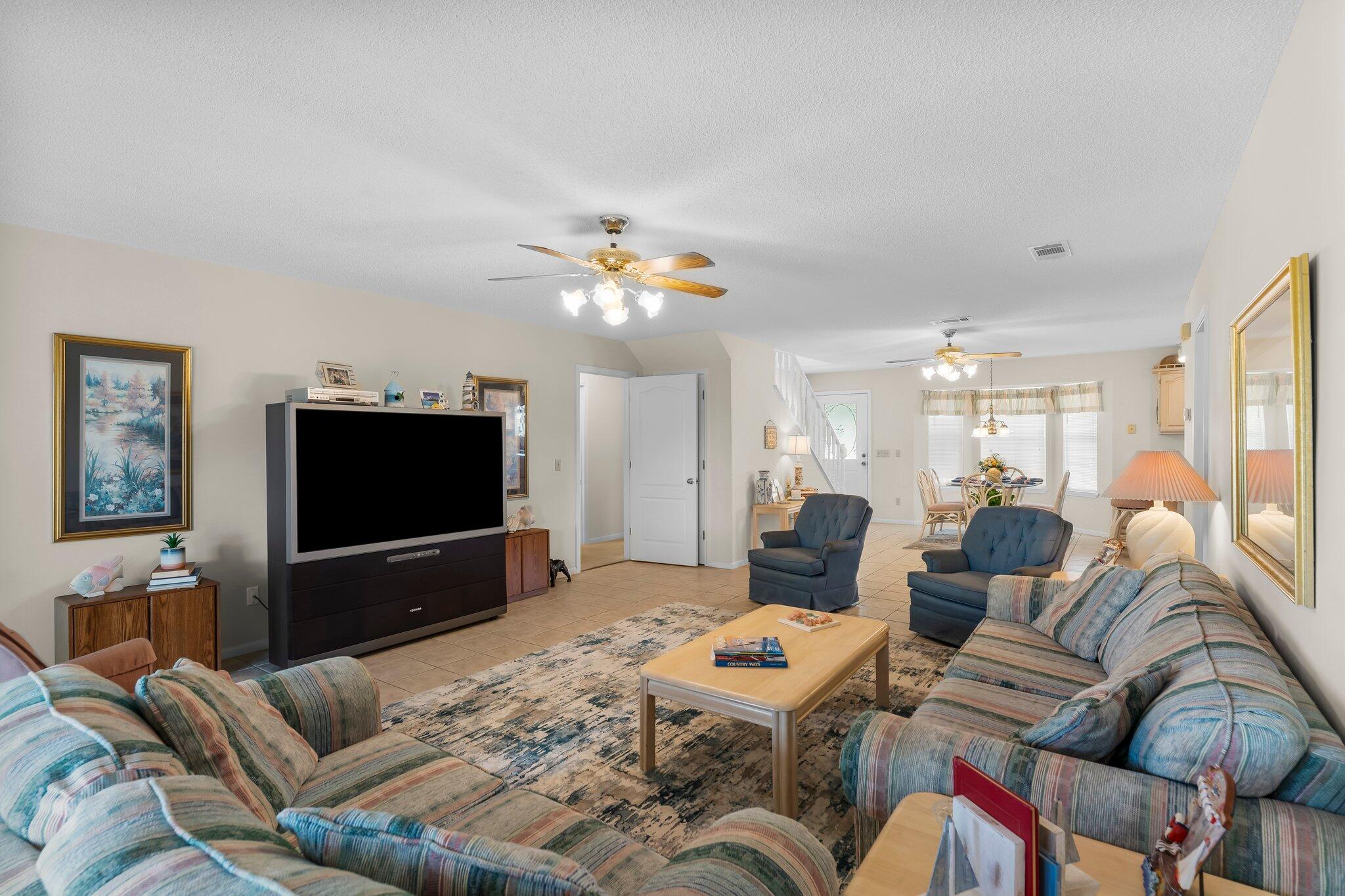 BID-A-WEE S/D - Residential