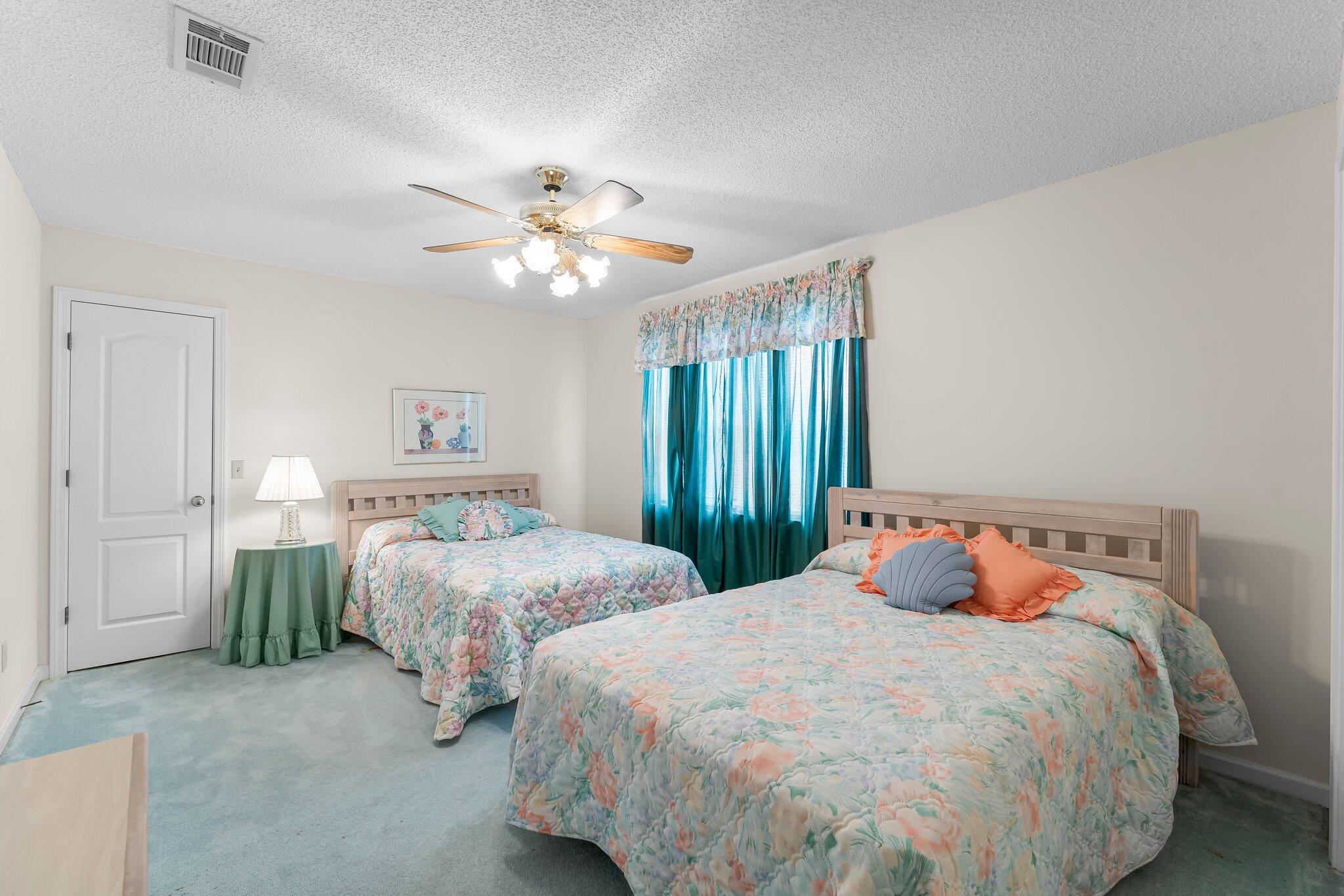BID-A-WEE S/D - Residential