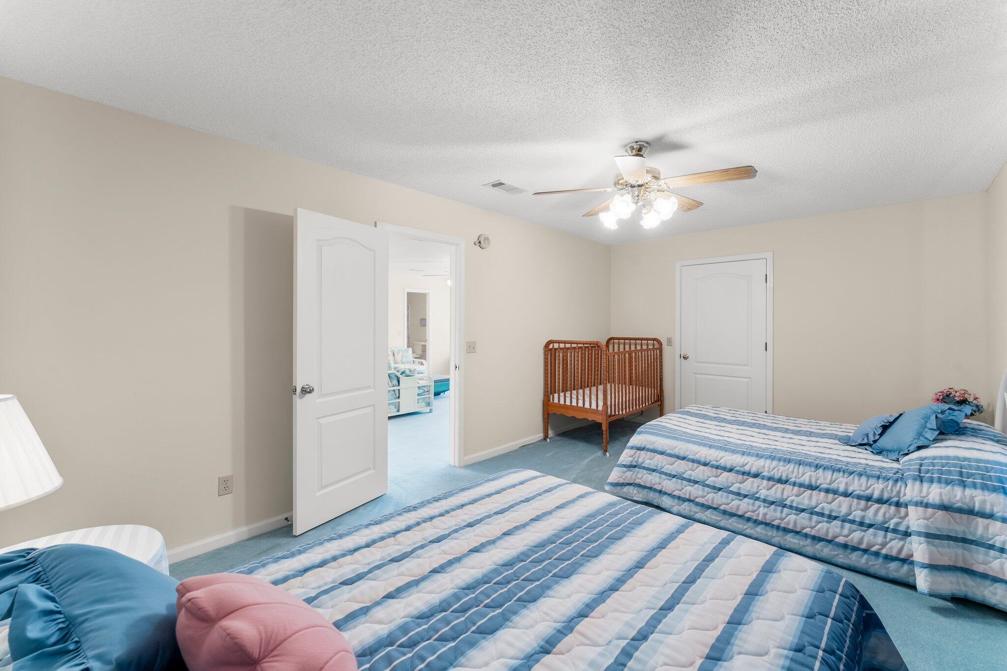 BID-A-WEE S/D - Residential
