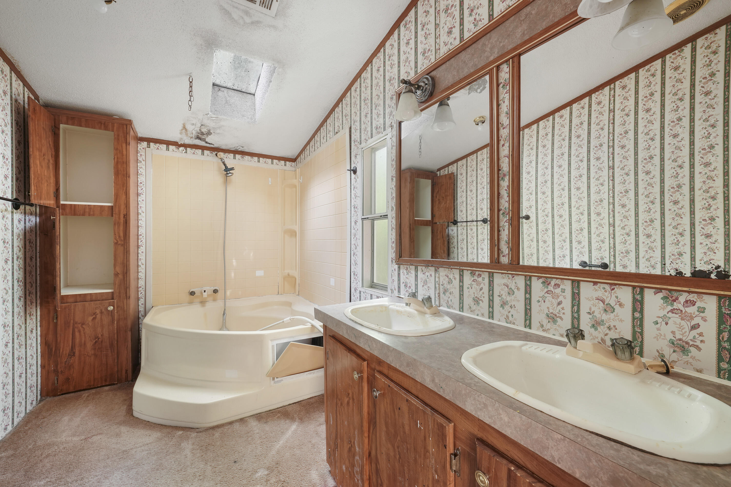 REDDICKS UNREC - Residential