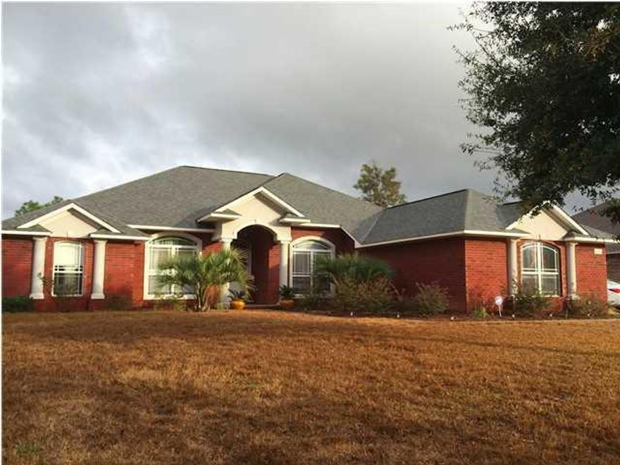 AVAILABLE 02/01/2017: NICE 4BR/3BA ALL BRICK HOME WITH A 3 CAR GARAGE ON A .5AC LOT. HOME FEATURES TILE FLOORING THROUGHOUT, SEPARATE SHOWER IN MASTER BATH, GRANITE COUNTER TOPS AND PRIVACY FENCED BACK YARD. SMALL DOG UNDER 20LBS ALLOWED WITH OWNERS APPROVAL. NO SMOKING INSIDE PROPERTY. TENANT TO VERIFY ALL INFORMATION IMPORTANT TO THEM
