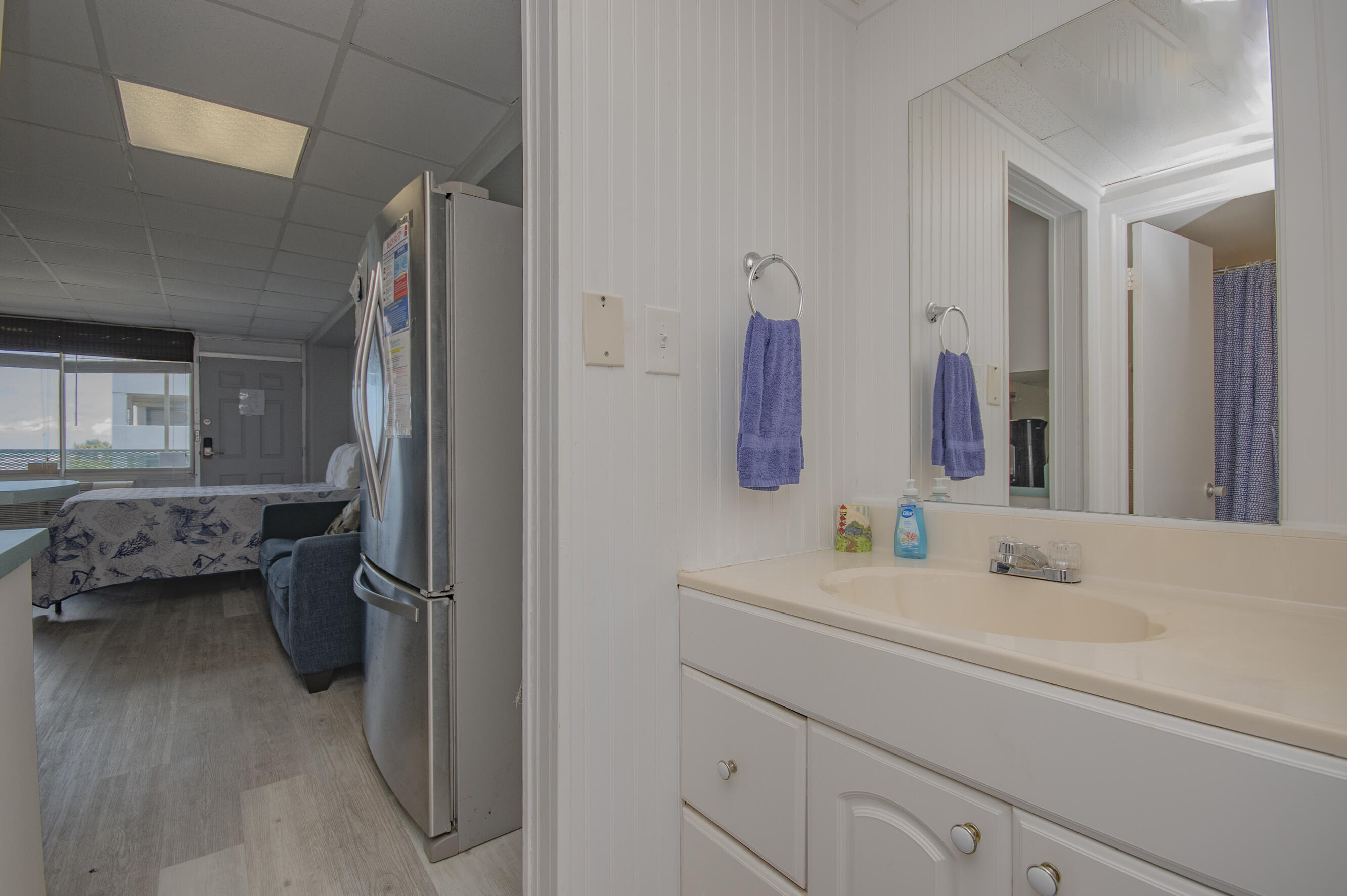 Fontainebleau Terrace - Residential