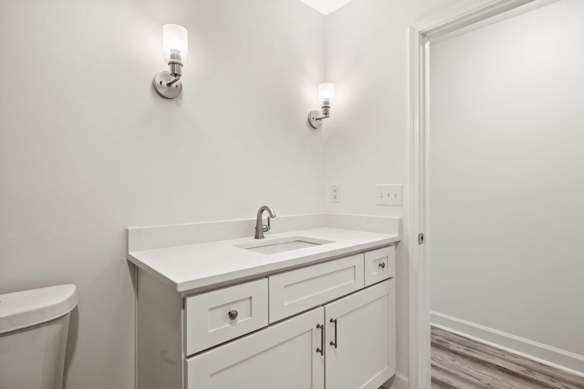 DAUGHETTES AMENDED - Residential Lease
